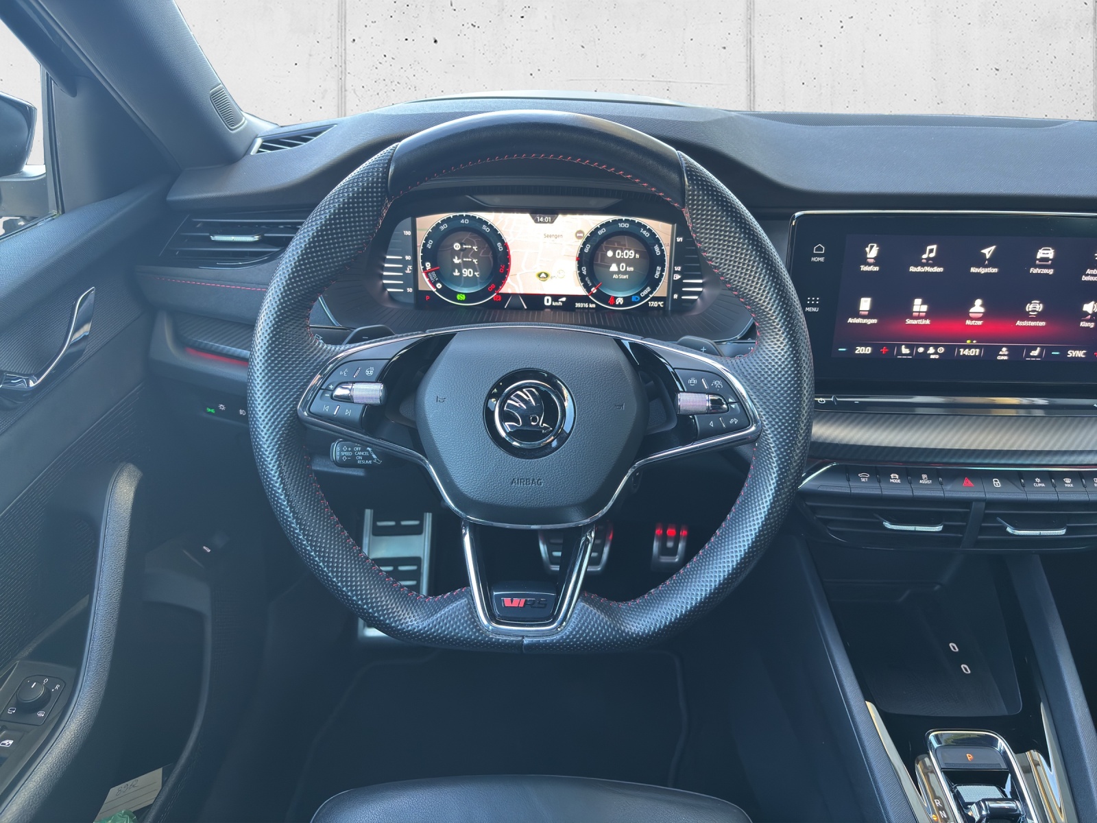SKODA Octavia Combi 2.0 TSI DSG RS mit AHK & elektr. einstellbarer Fahrer- und Beifahrersitz-image-11