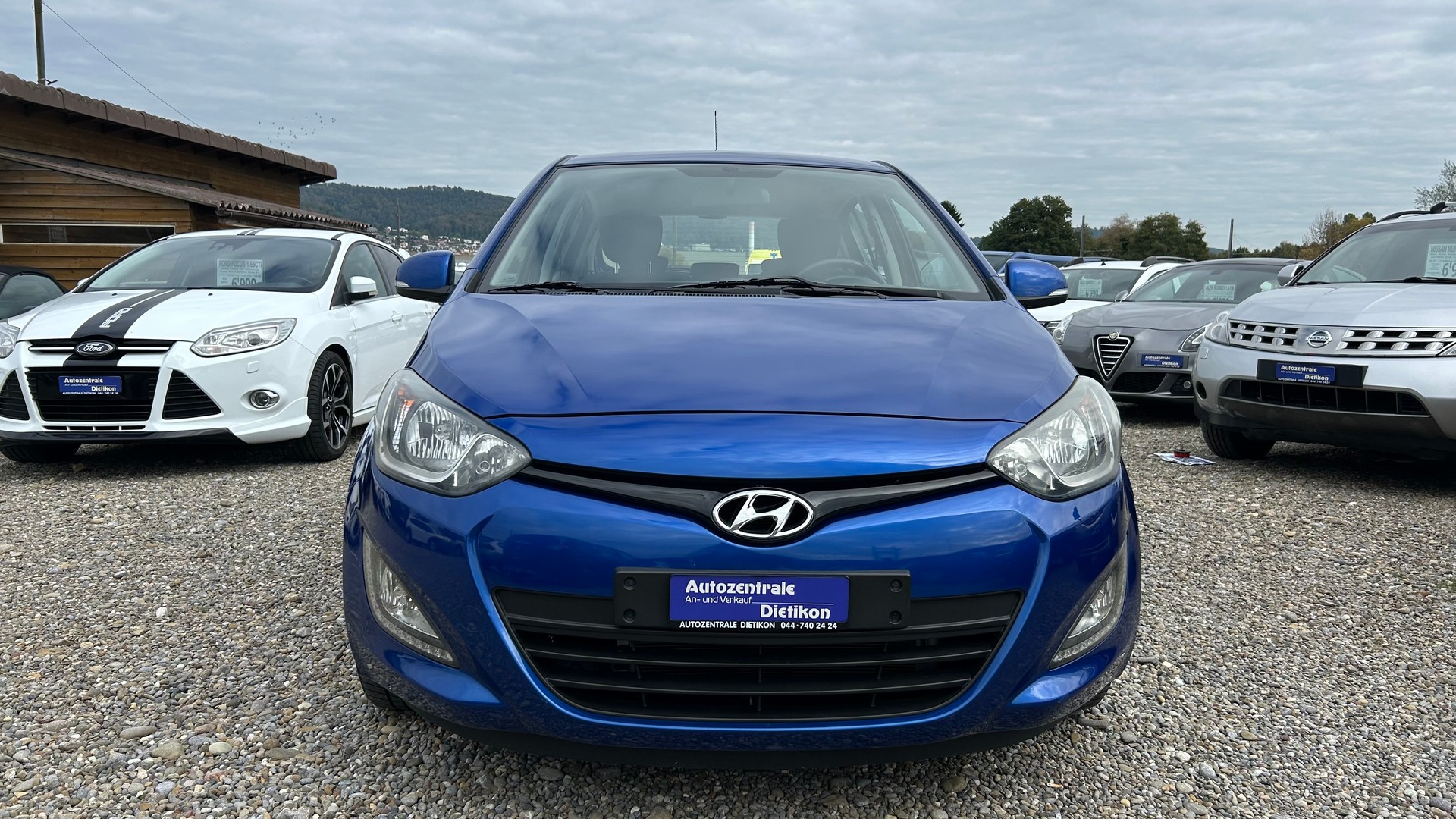 HYUNDAI i20 1.4 Style-image-13