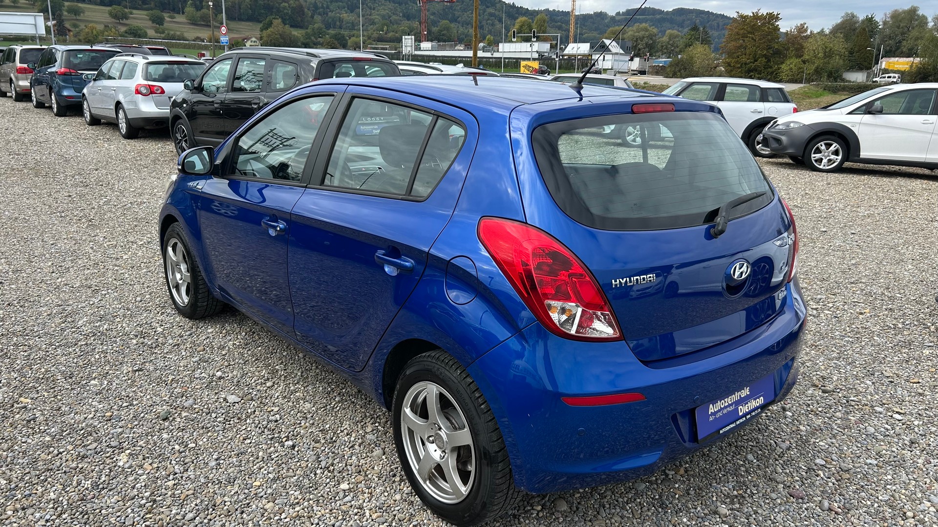 HYUNDAI i20 1.4 Style-image-19