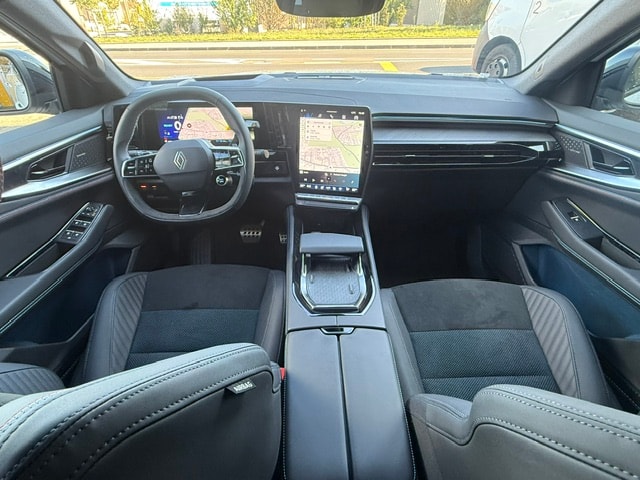 RENAULT Rafale 1.2 E-Tech Plug-in Hybrid 300 4x4 Atelier Alpine-image-7