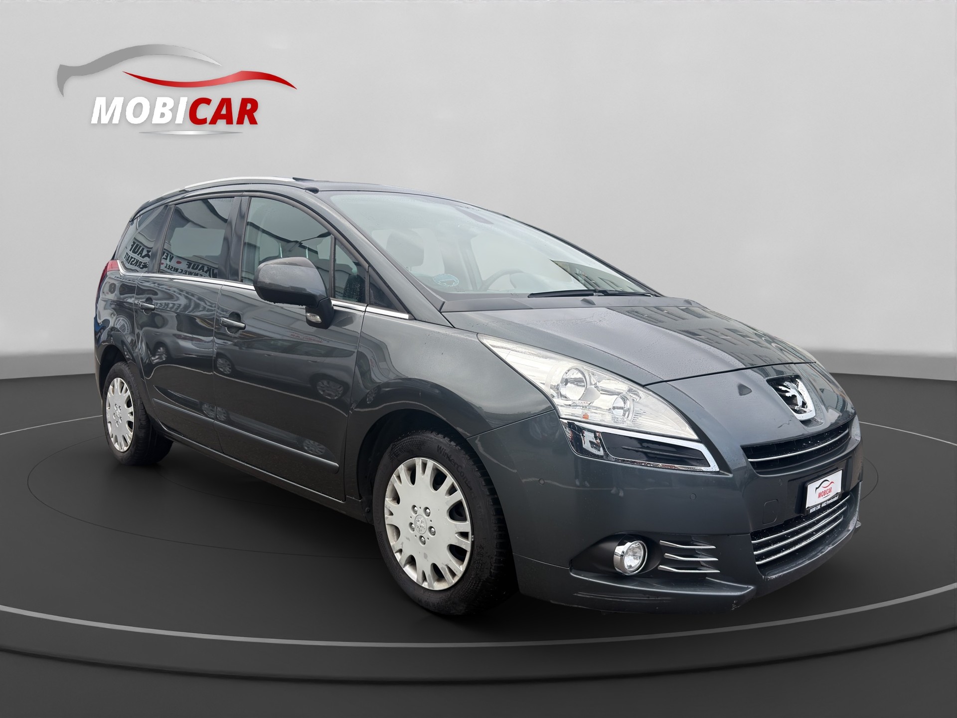 PEUGEOT 5008 1.6 HDI Allure EGS6-image-6