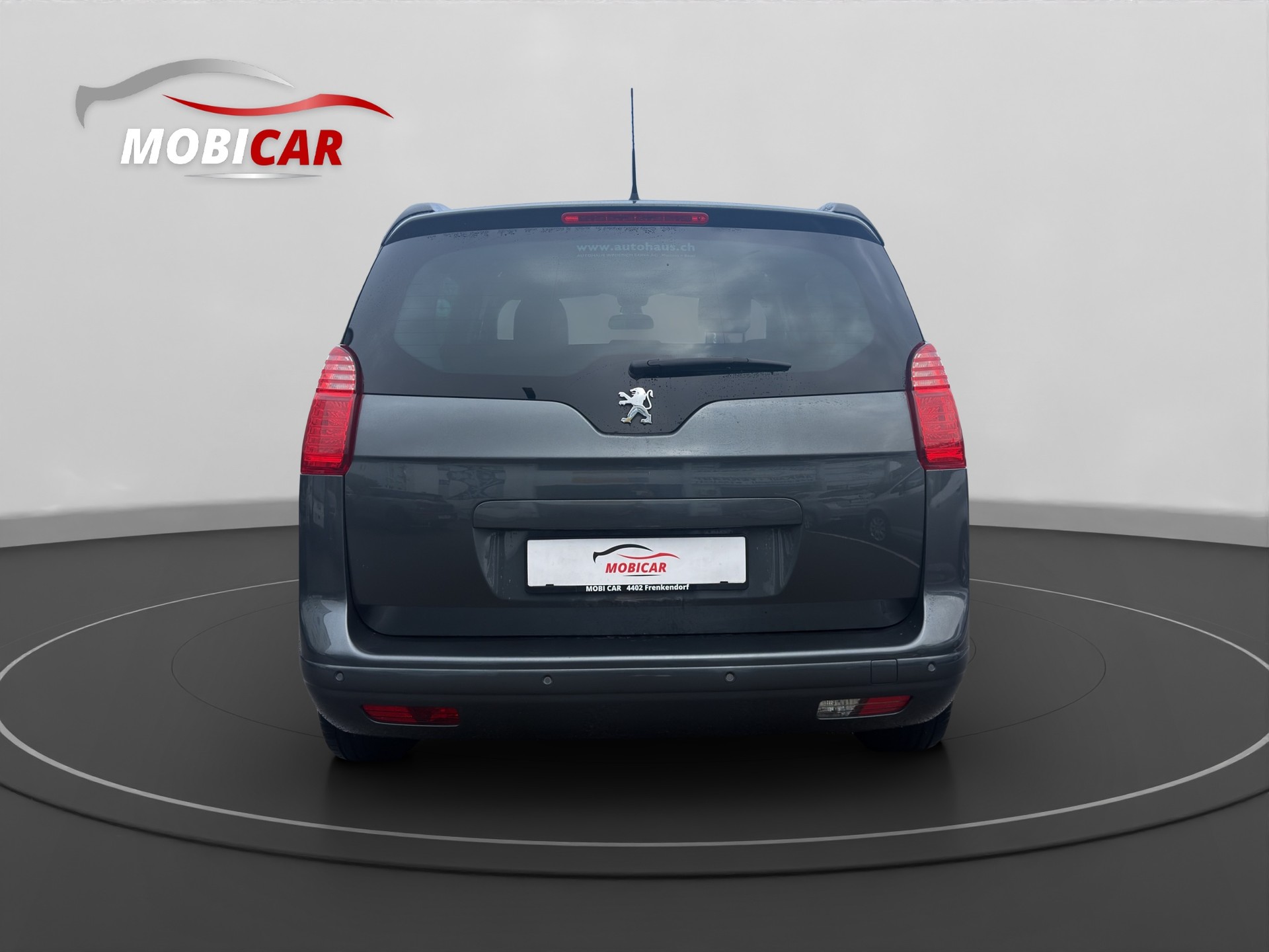 PEUGEOT 5008 1.6 HDI Allure EGS6-image-3
