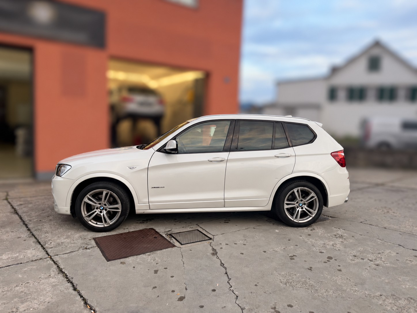 BMW X3 xDrive 28i Steptronic M-Paket-image-1