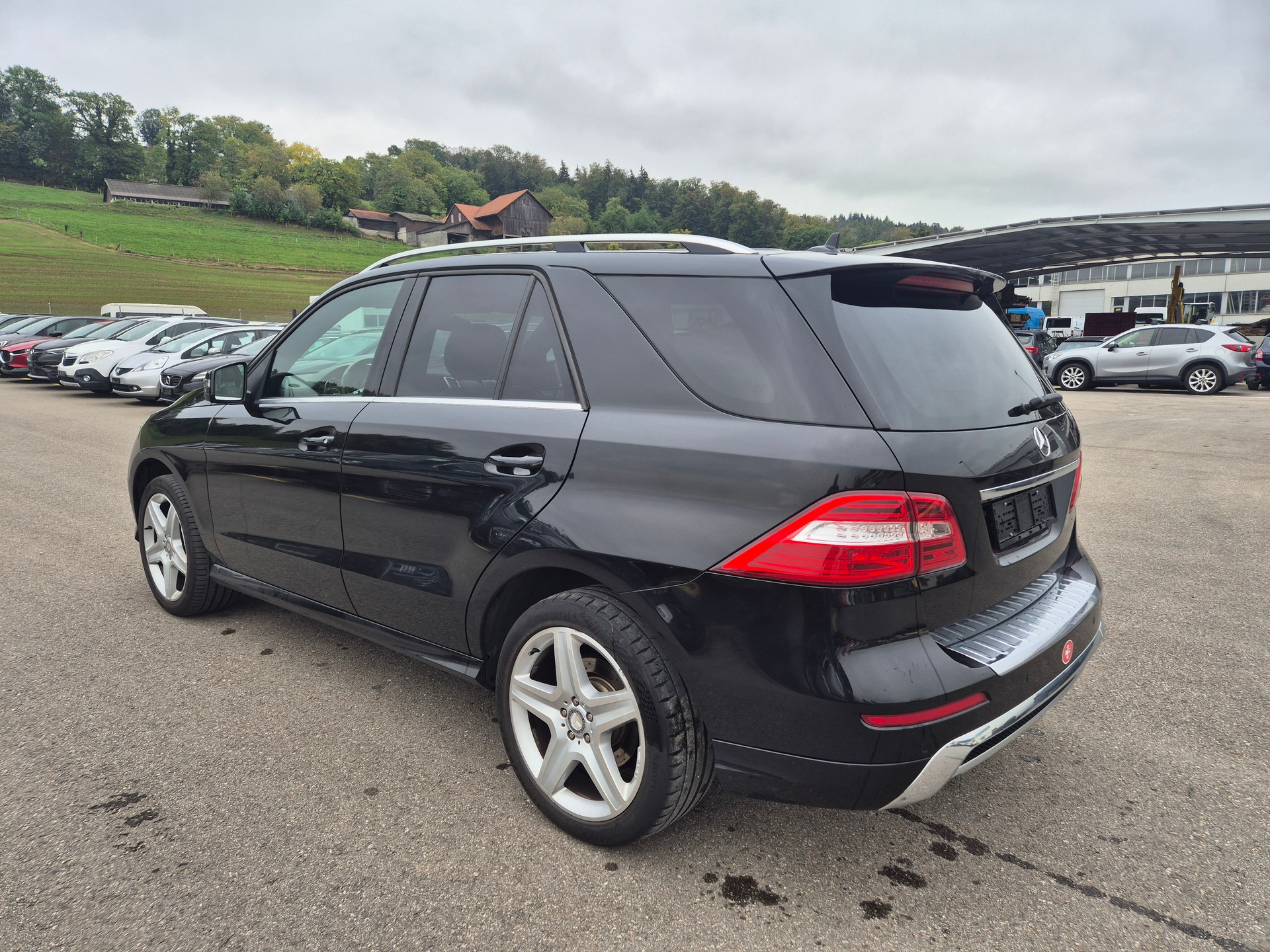 MERCEDES-BENZ ML 250 BlueTEC Edition 4Matic 7G-Tronic-image-3
