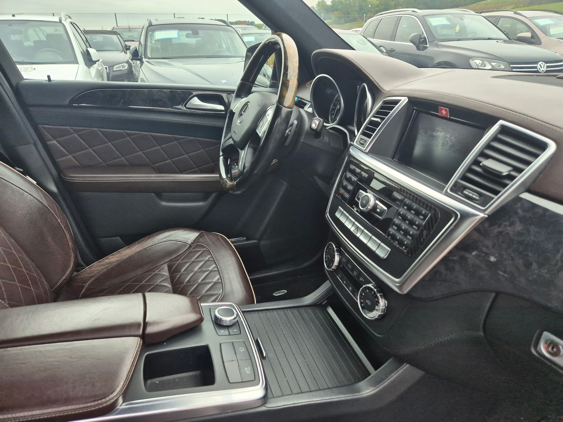 MERCEDES-BENZ ML 250 BlueTEC Edition 4Matic 7G-Tronic-image-7