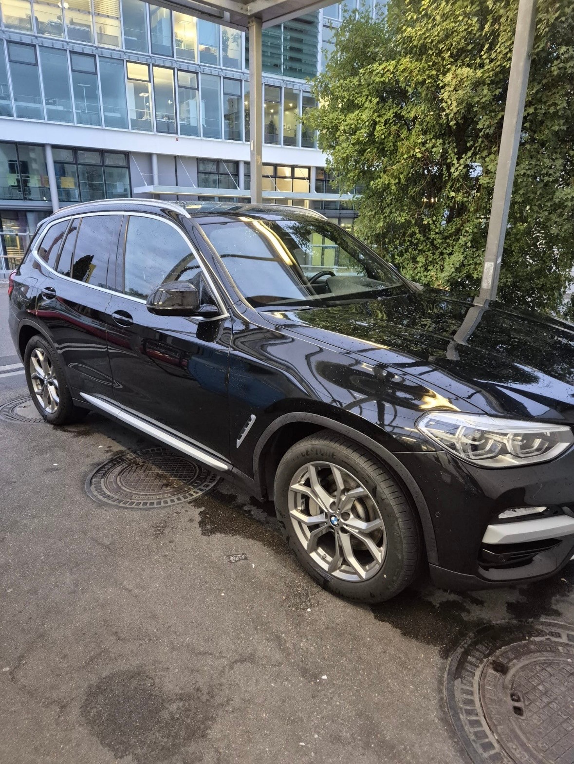 BMW 30d xDrive-image-1