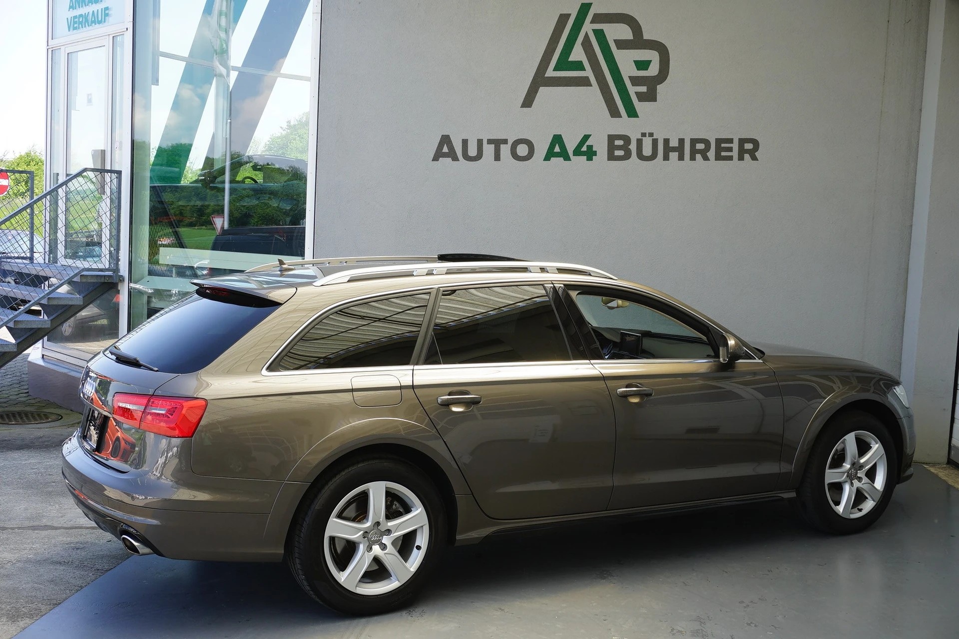 AUDI A6 Allroad Avant 3.0 TDI quattro 204PS sehr gepflegt!!-image-7