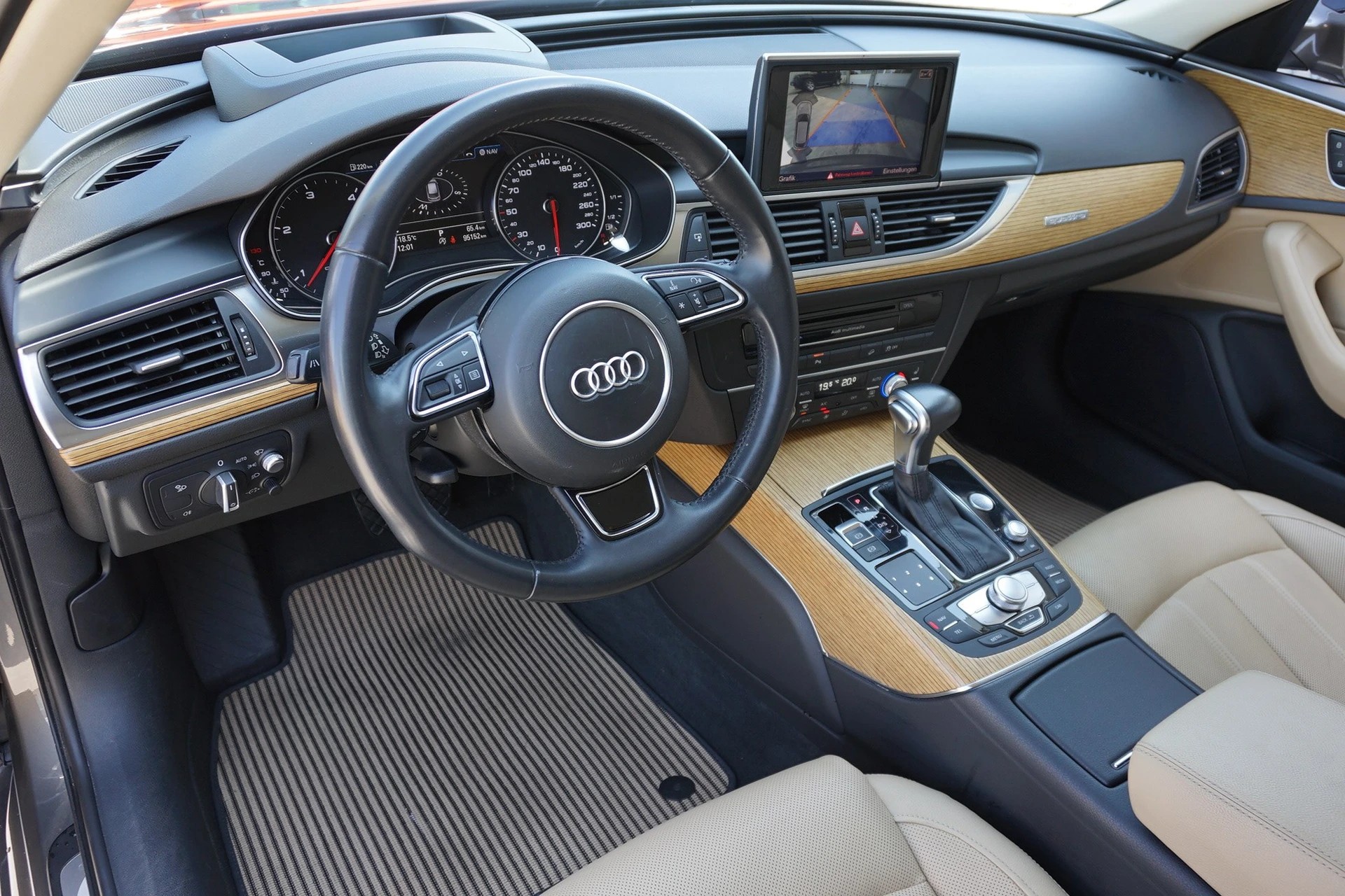 AUDI A6 Allroad Avant 3.0 TDI quattro 204PS sehr gepflegt!!-image-13