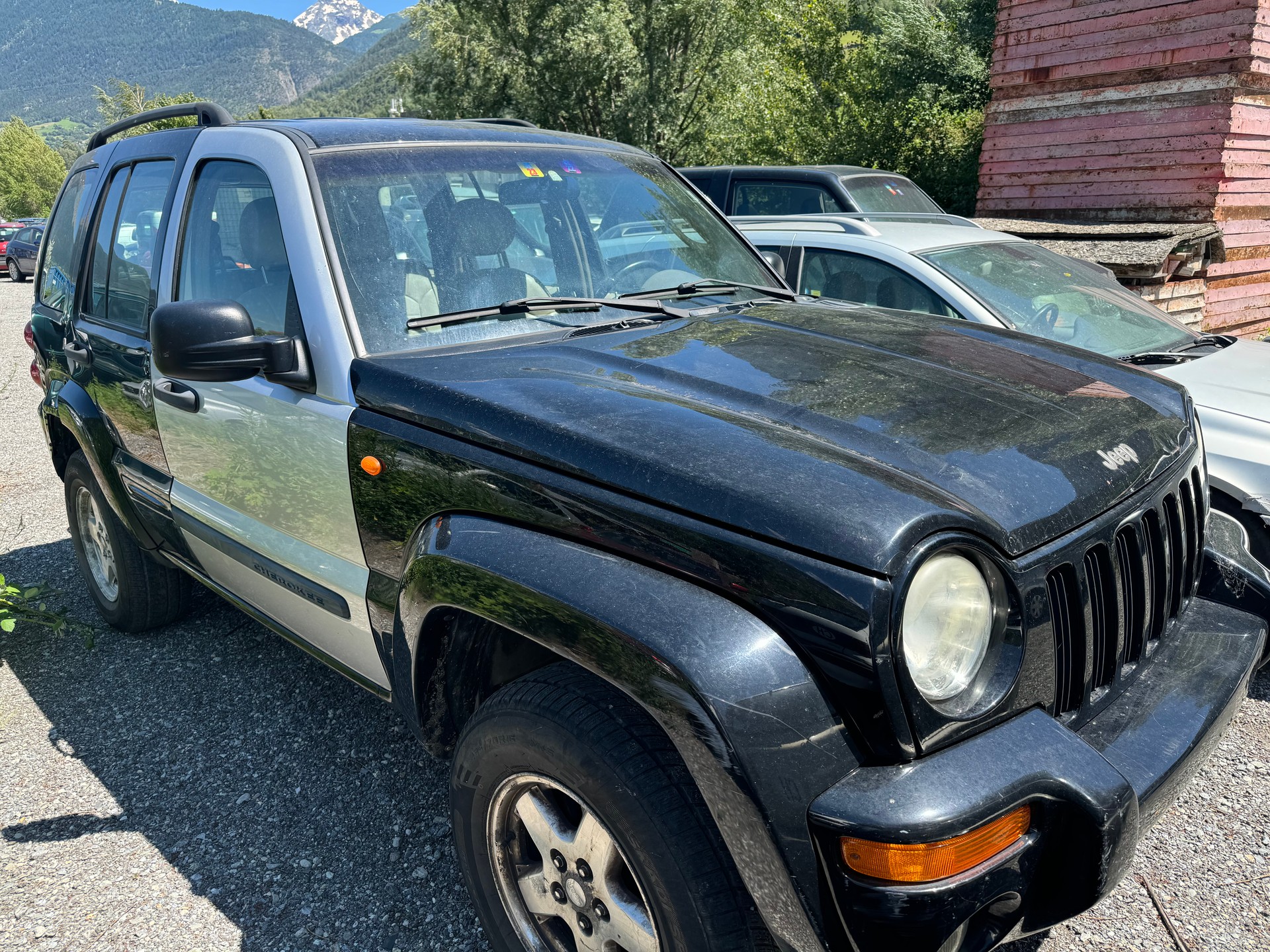 JEEP Cherokee 3.7 V6 Limited-image-8