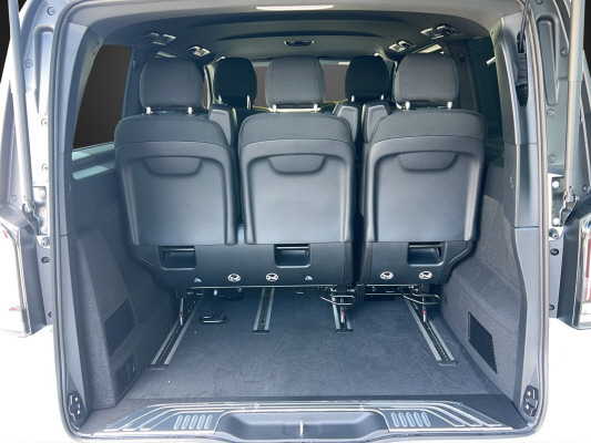 MERCEDES-BENZ V 300 d L 4Matic-image-11