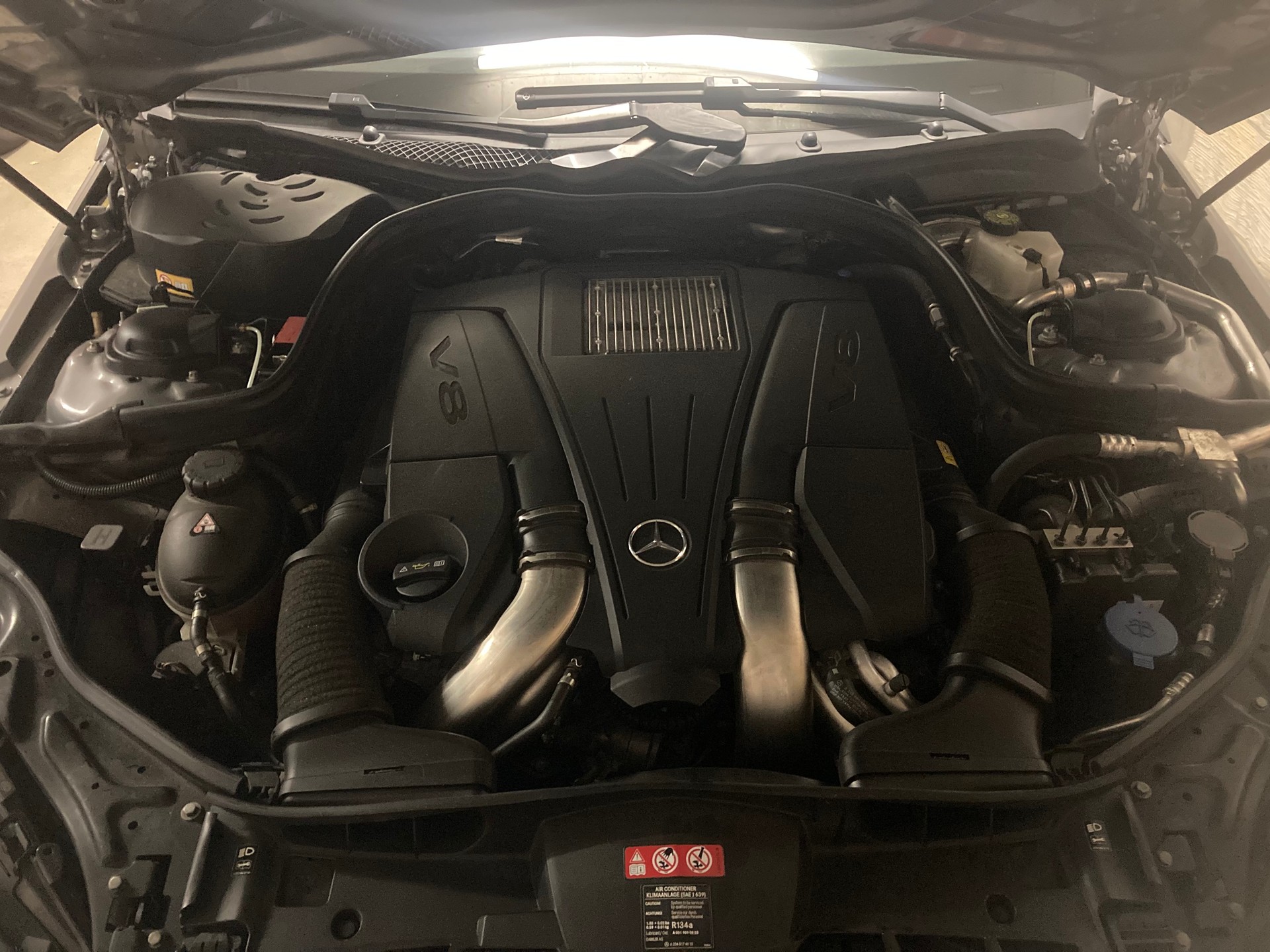 MERCEDES-BENZ E 500 Avantgarde 4Matic 7G-Tronic-image-4