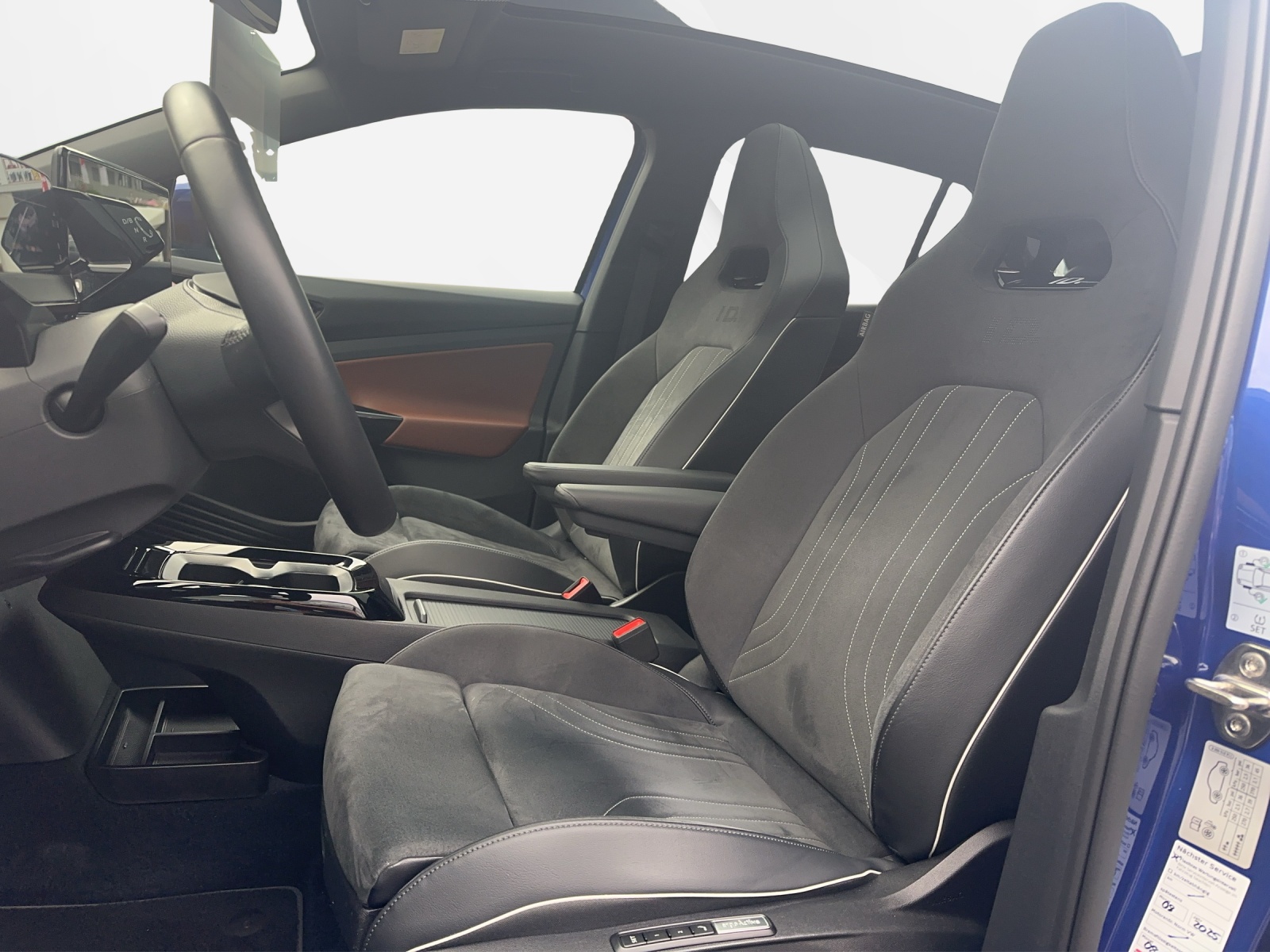 VW ID.4 Pro Performance 77 kWh Max-image-9