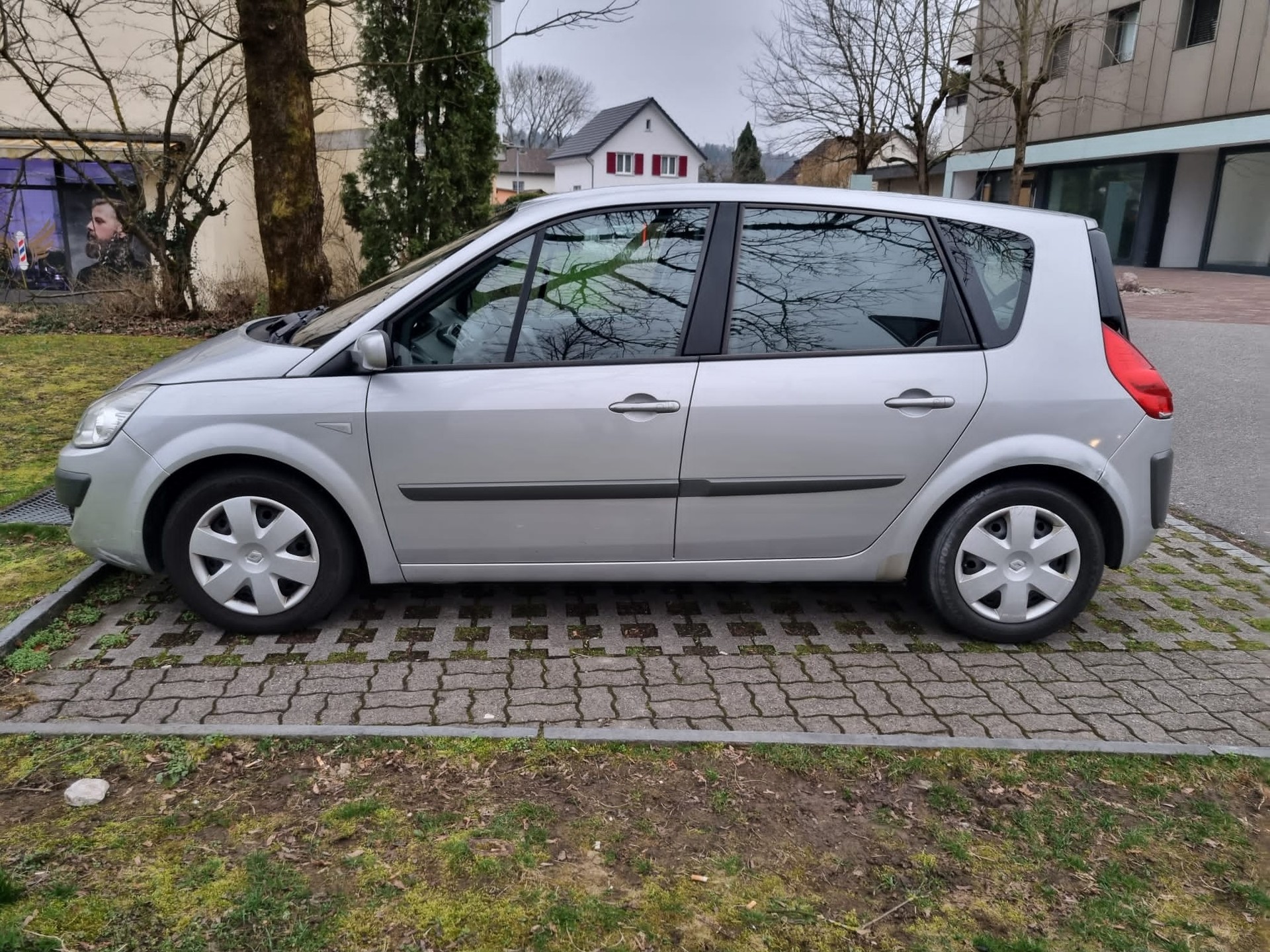 RENAULT Scénic 2.0 16V Fairway Automatic-image-0