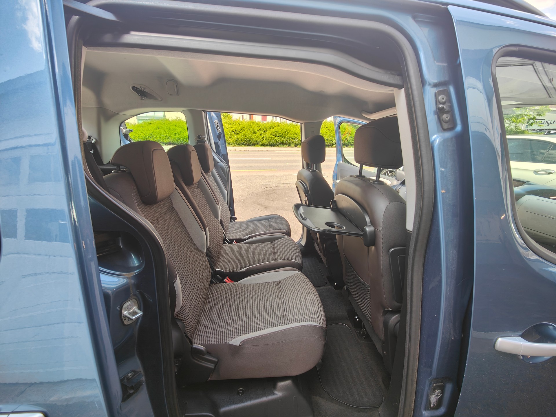 PEUGEOT Partner 1.6 HDI 112FAP Tepee, Outdoor-image-12