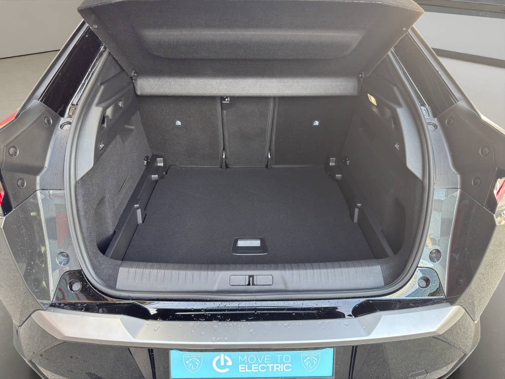 PEUGEOT 3008 Electrique 210ch GT-image-13