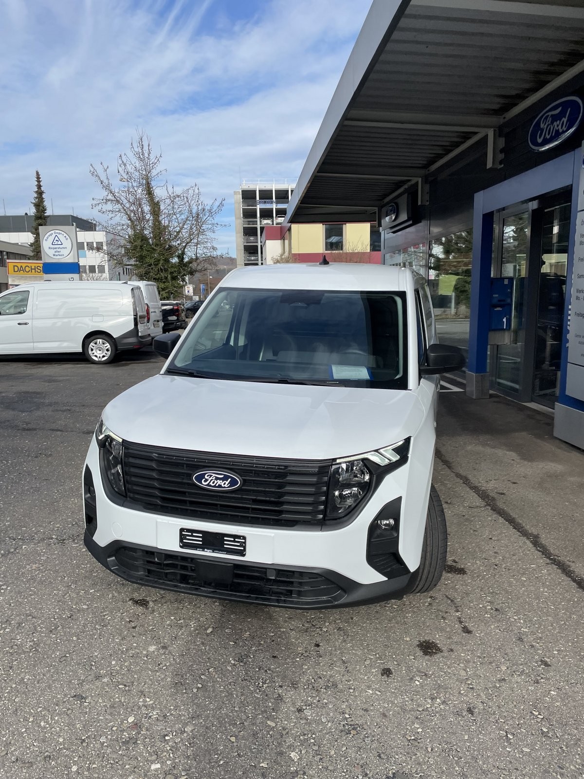 FORD Transit Courier Van 1.0 EcoBoost Trend-image-9