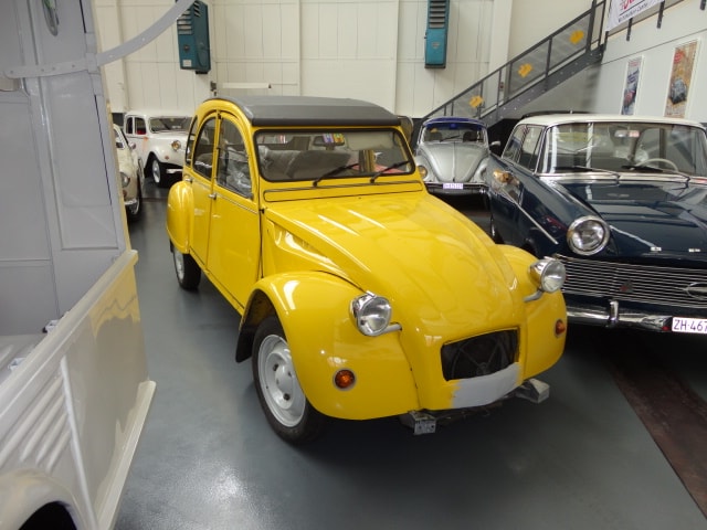 CITROEN 2CV6 Spécial (Club)-image-18