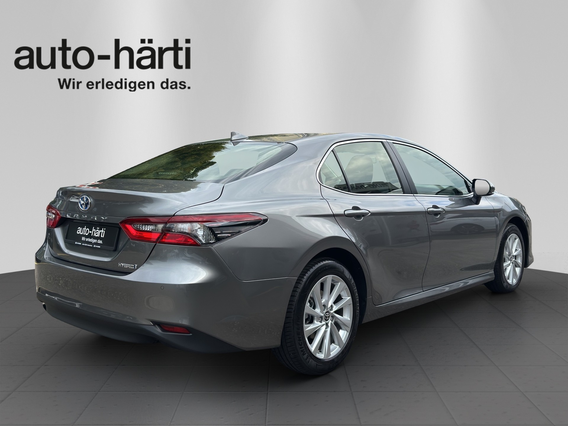 TOYOTA Camry 2.5 HSD e-CVT com.-image-4