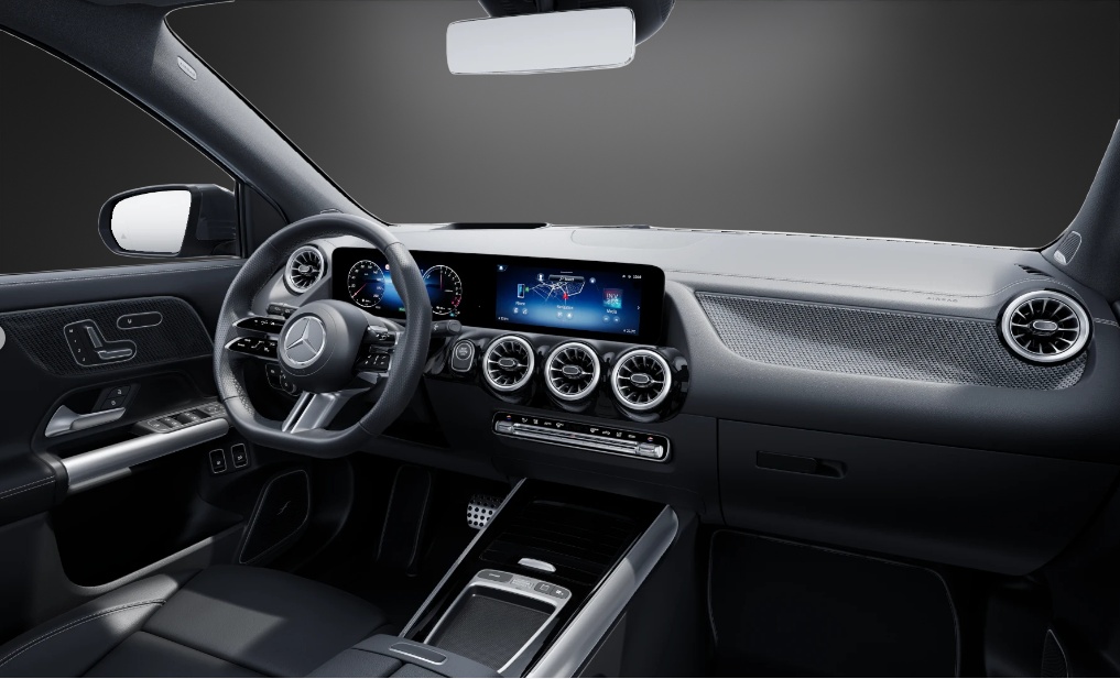 MERCEDES-BENZ GLA 250 e EQ Star 8G-DCT-image-7