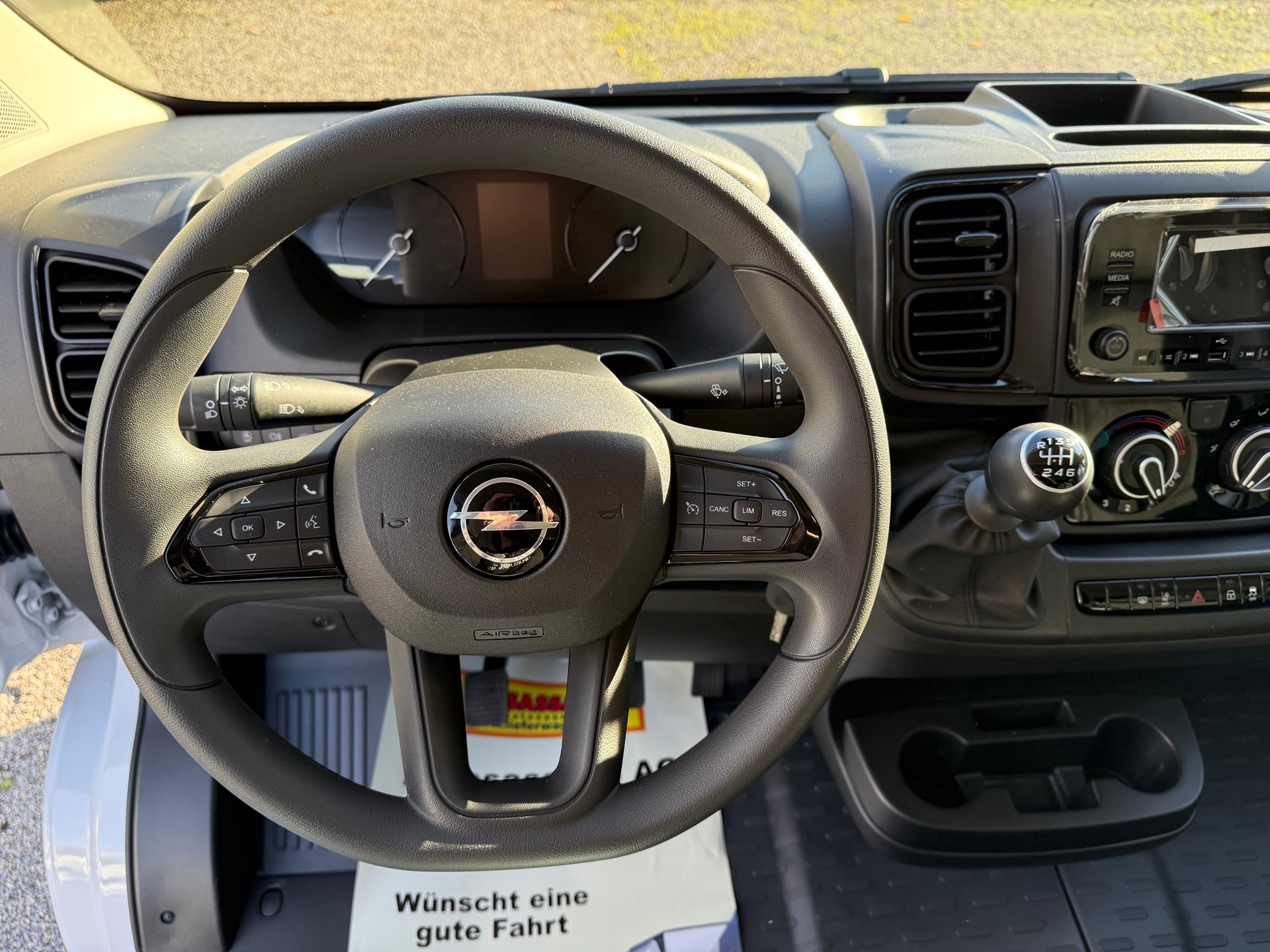 OPEL Movano 2.2d 3.5t 140 PS L3H3 mit neuem Interieur-image-12