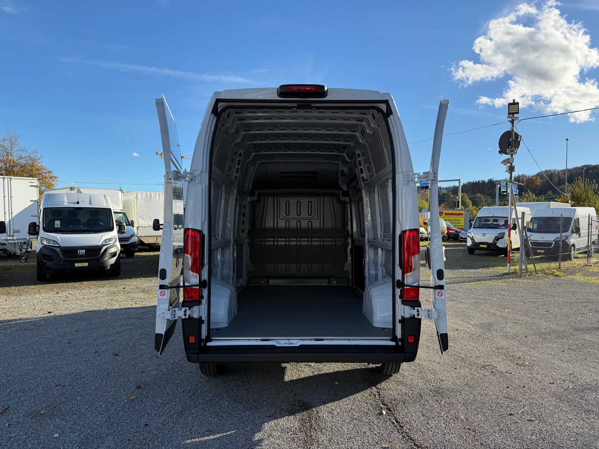 OPEL Movano 2.2d 3.5t 140 PS L3H3 mit neuem Interieur-image-6