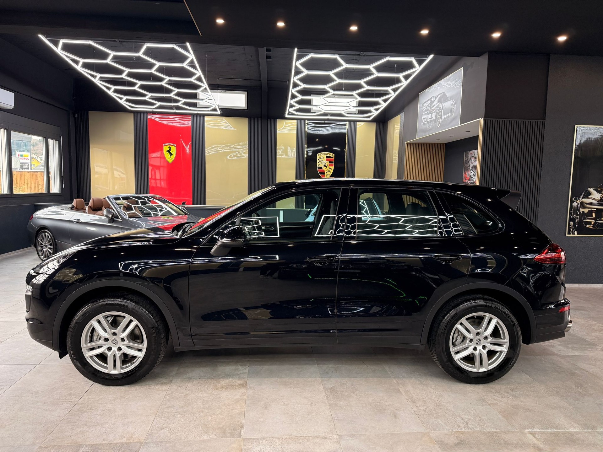PORSCHE Cayenne S-image-7