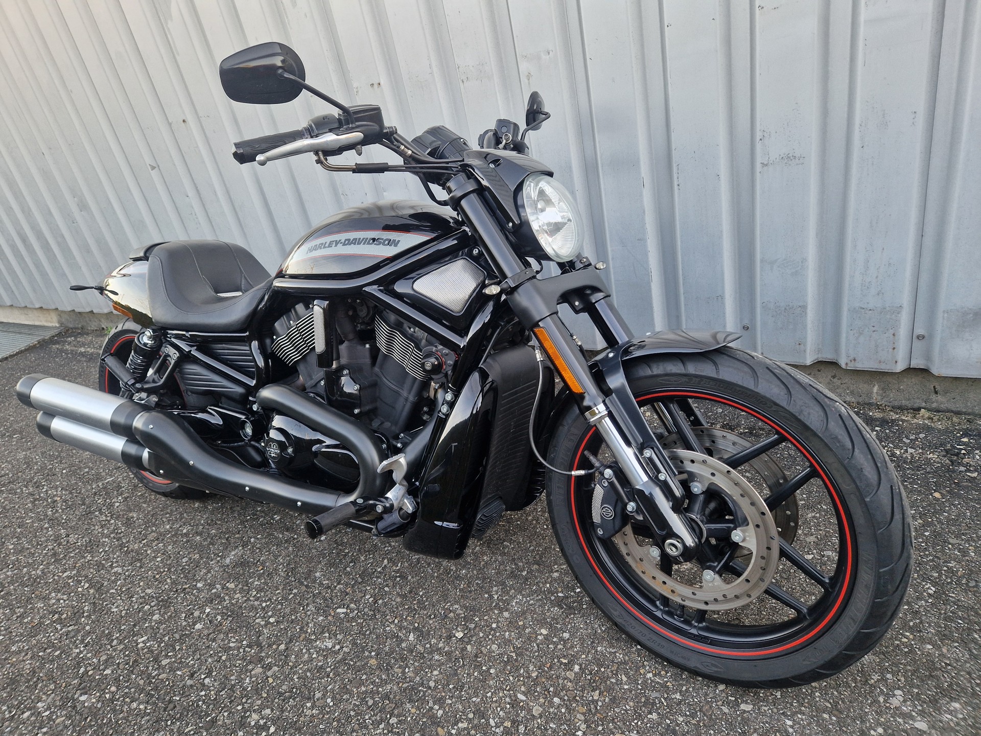 HARLEY-DAVIDSON VRSCDX Night Rod Special ABS Kundenauftrag-showroom-element-1