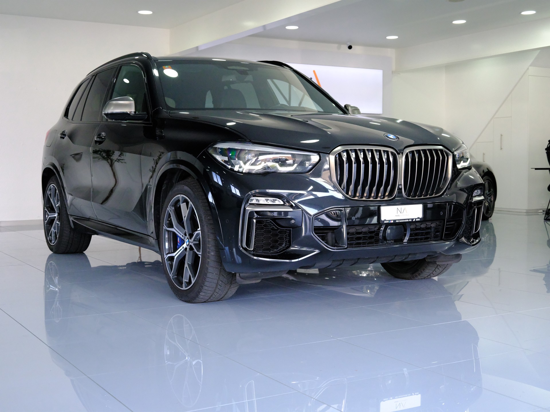 BMW X5 xDrive M50d Steptronic-image-1