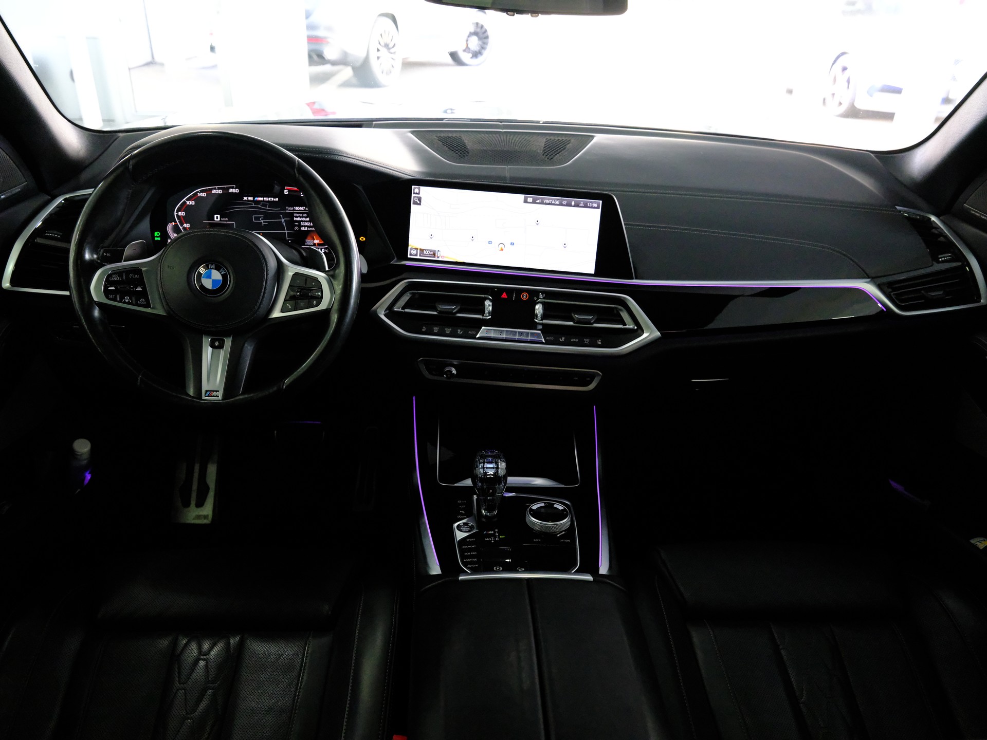 BMW X5 xDrive M50d Steptronic-image-19