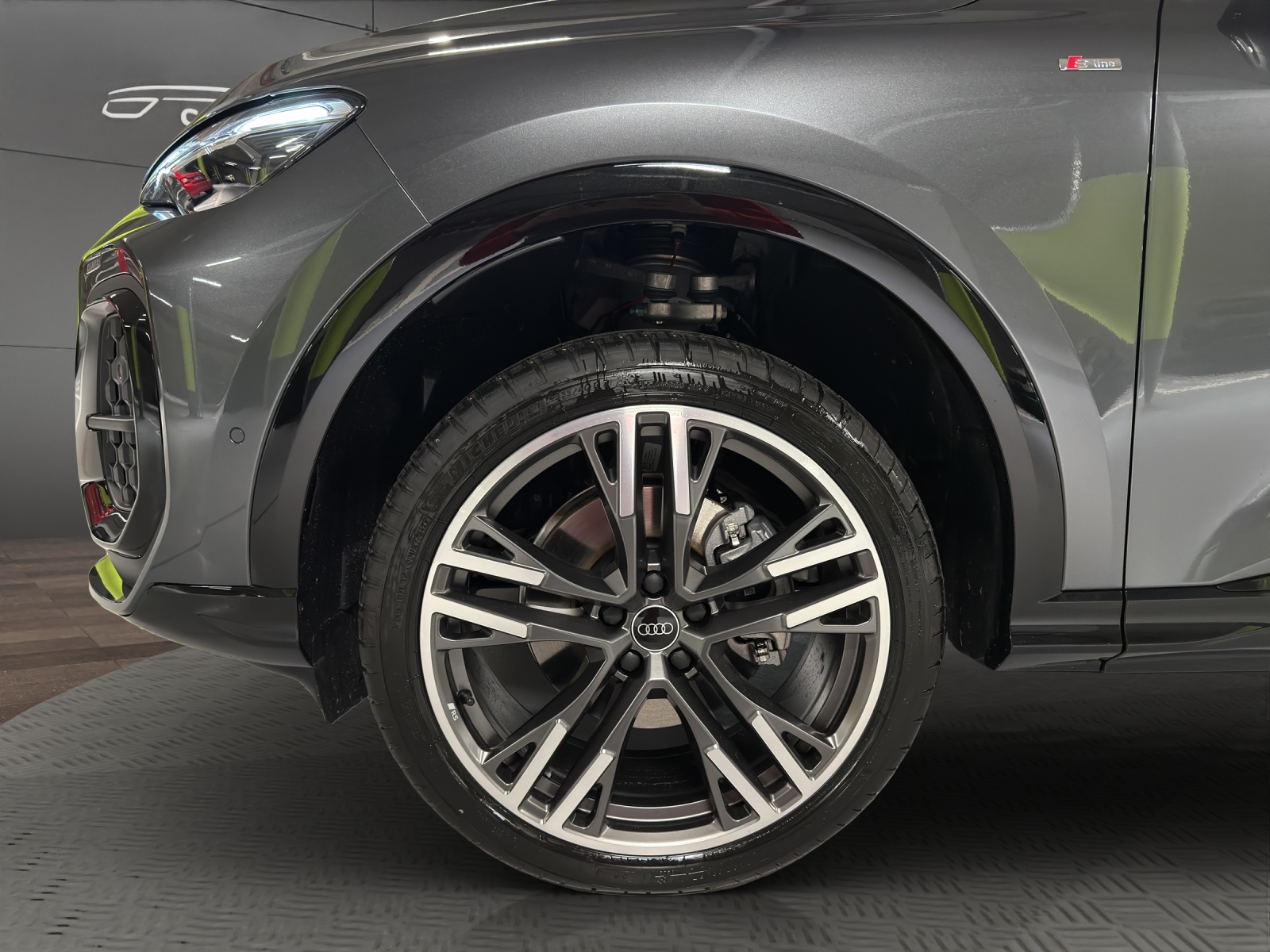 AUDI Q5 TFSI quatto 150 kW S-tronic-image-17