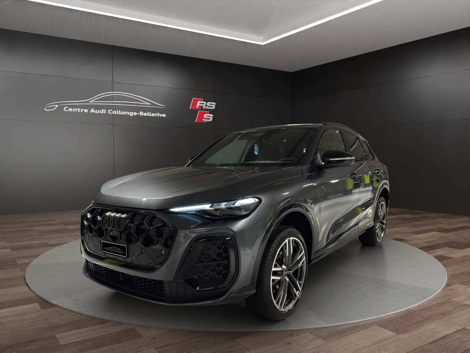 AUDI Q5 TFSI quatto 150 kW S-tronic-image-0