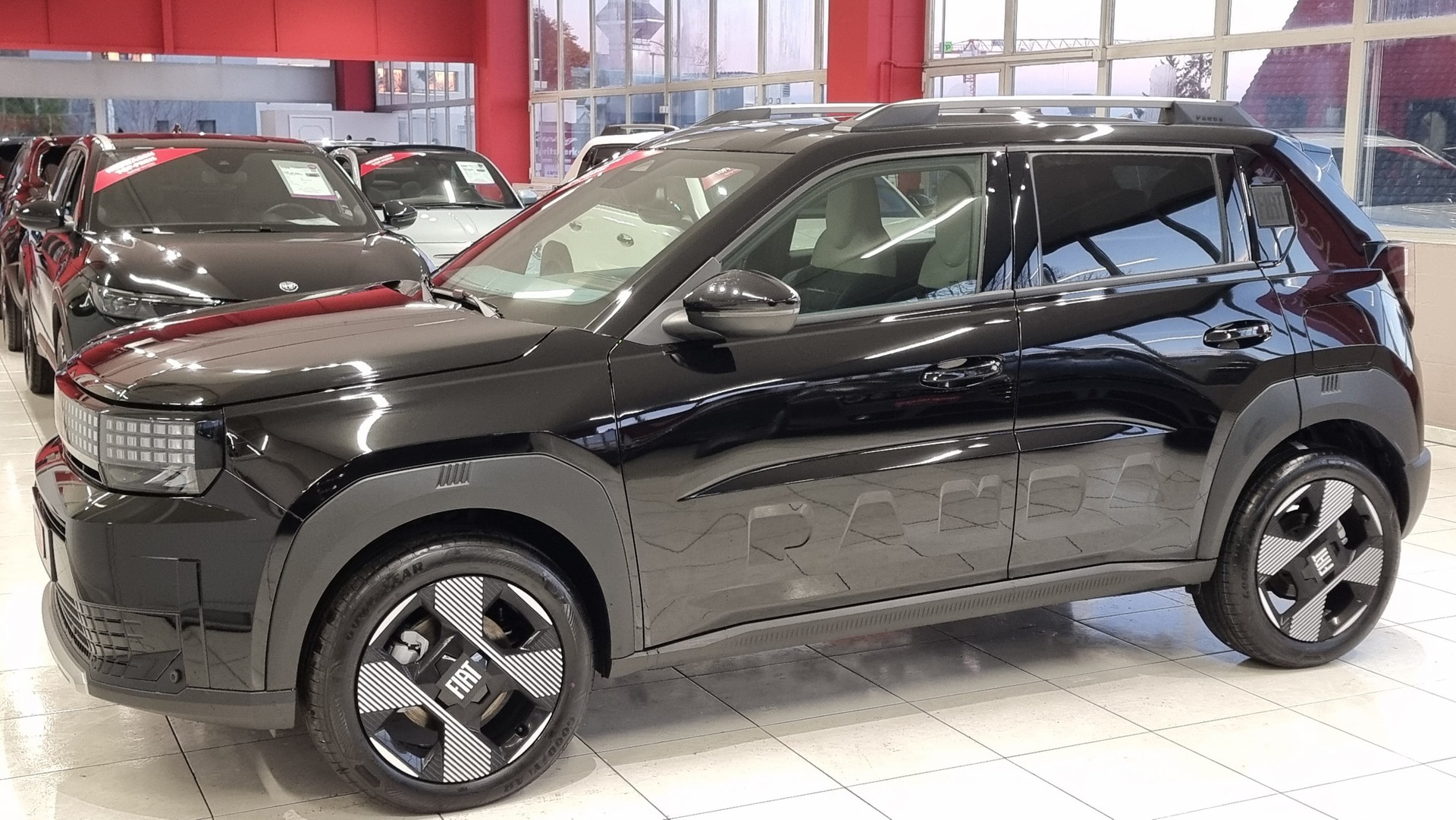 FIAT Grande Panda 1.2 Hybrid 110 PS La Prima-image-2