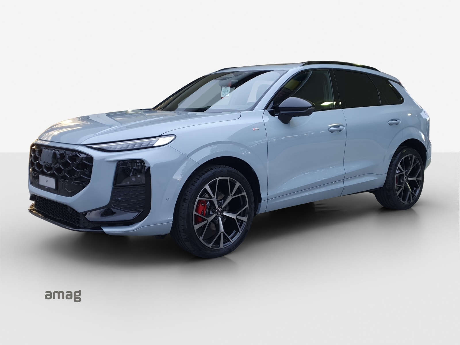 AUDI Q3 SUV 110 kW TFSI S tronic-image-0