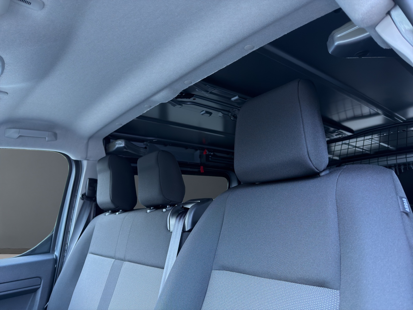 OPEL Vivaro Cargo DK Var. 3.0 t M 2.0 D 144 S/S 4x4-image-9