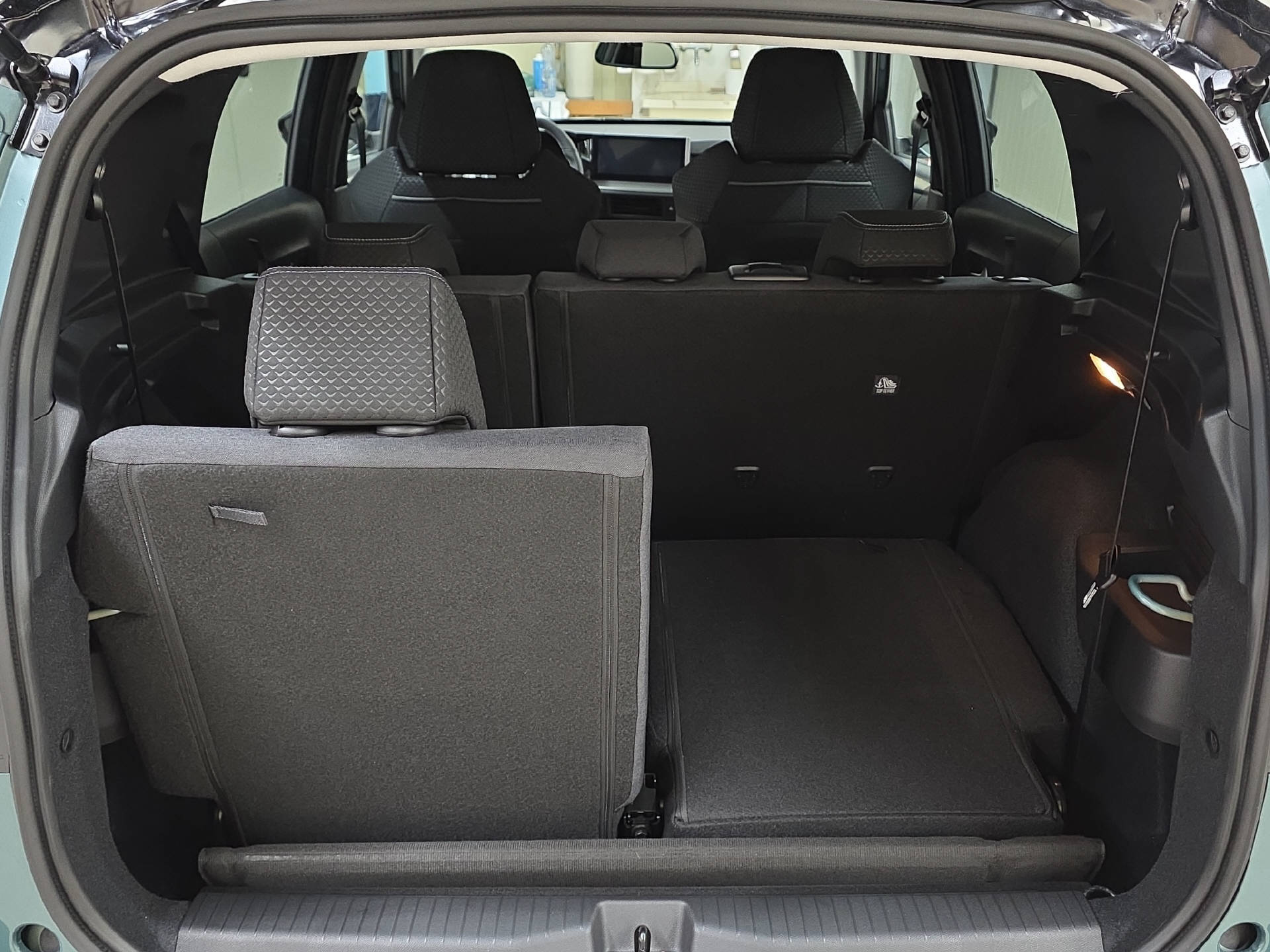 OPEL Frontera 1.2 T HEV 145 GS 7-Plätzer-image-13