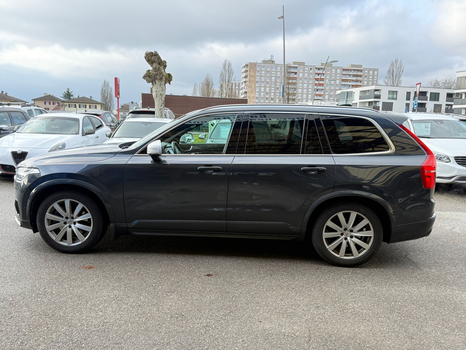 VOLVO XC90 T6 AWD R-Design Geartronic-image-1