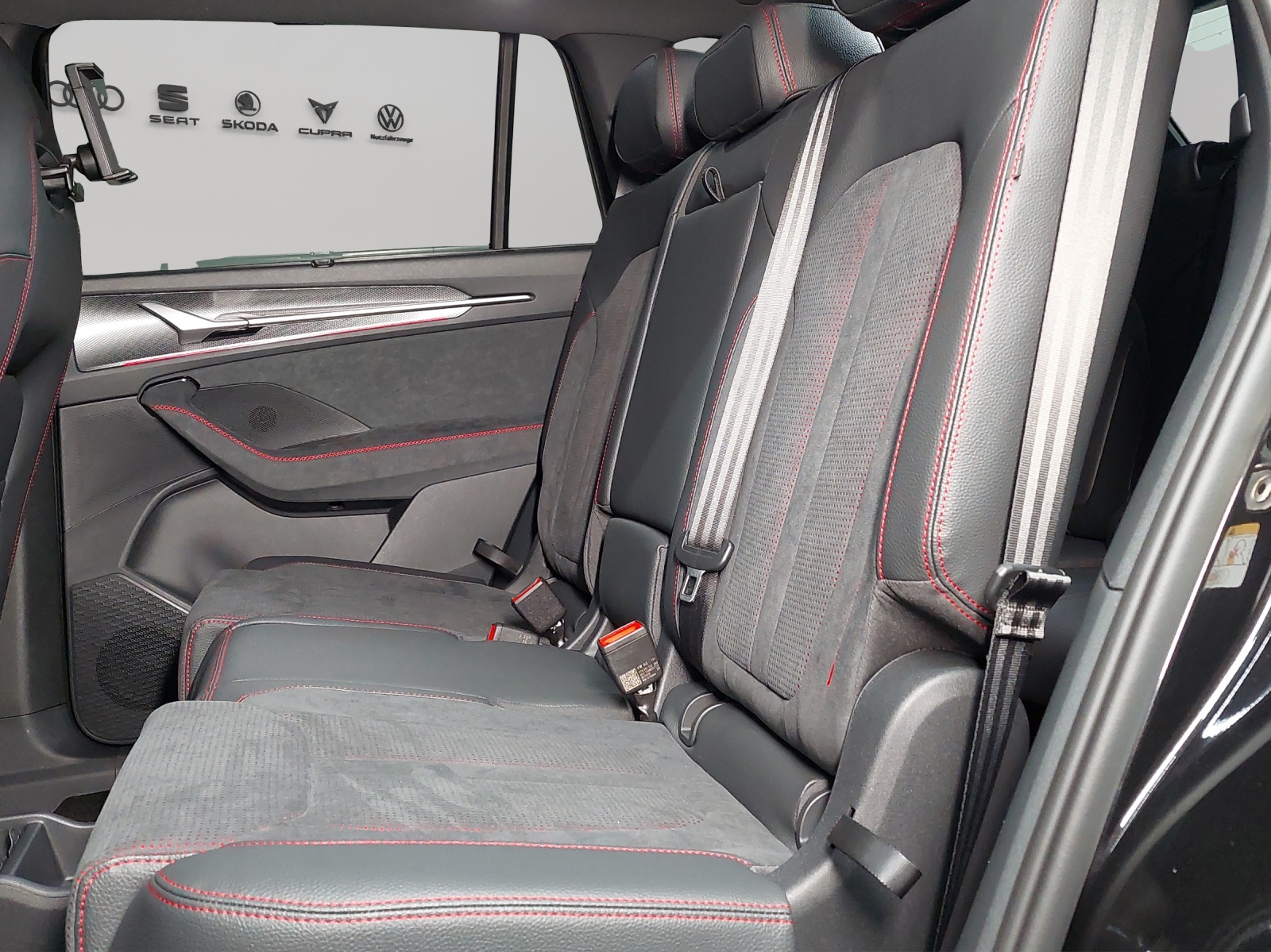 SKODA Kodiaq 2.0 TSI RS 4x4-image-8