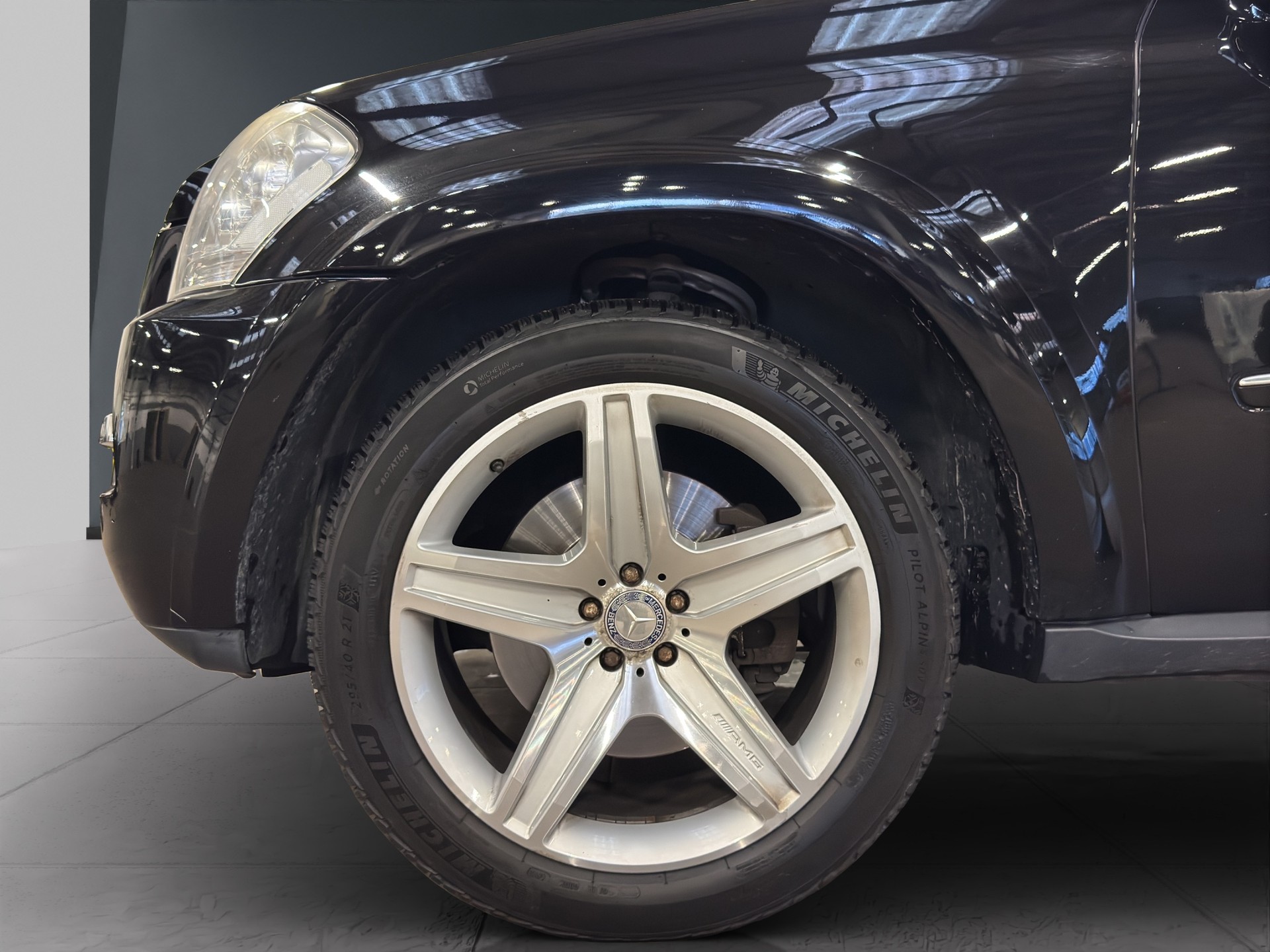 MERCEDES-BENZ GL 500 4Matic 7G-Tronic-image-17