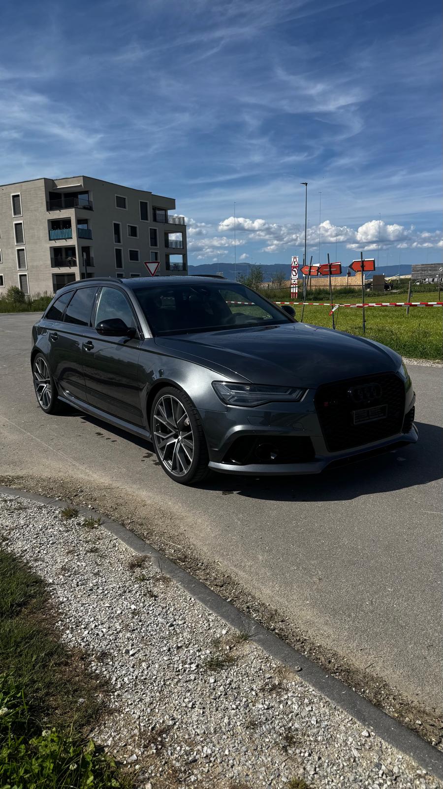 AUDI RS6 Avant 4.0 TFSI V8 performance quattro