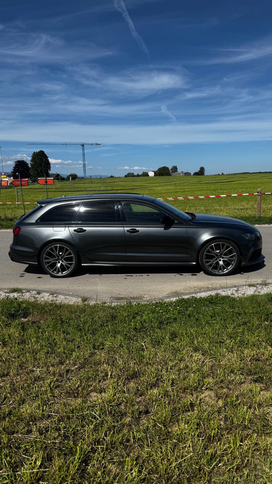 AUDI RS6 Avant 4.0 TFSI V8 performance quattro-image-7