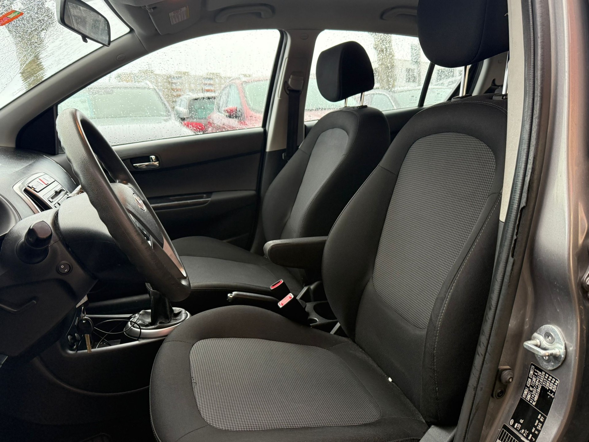 HYUNDAI i20 1.2 Comfort-image-10