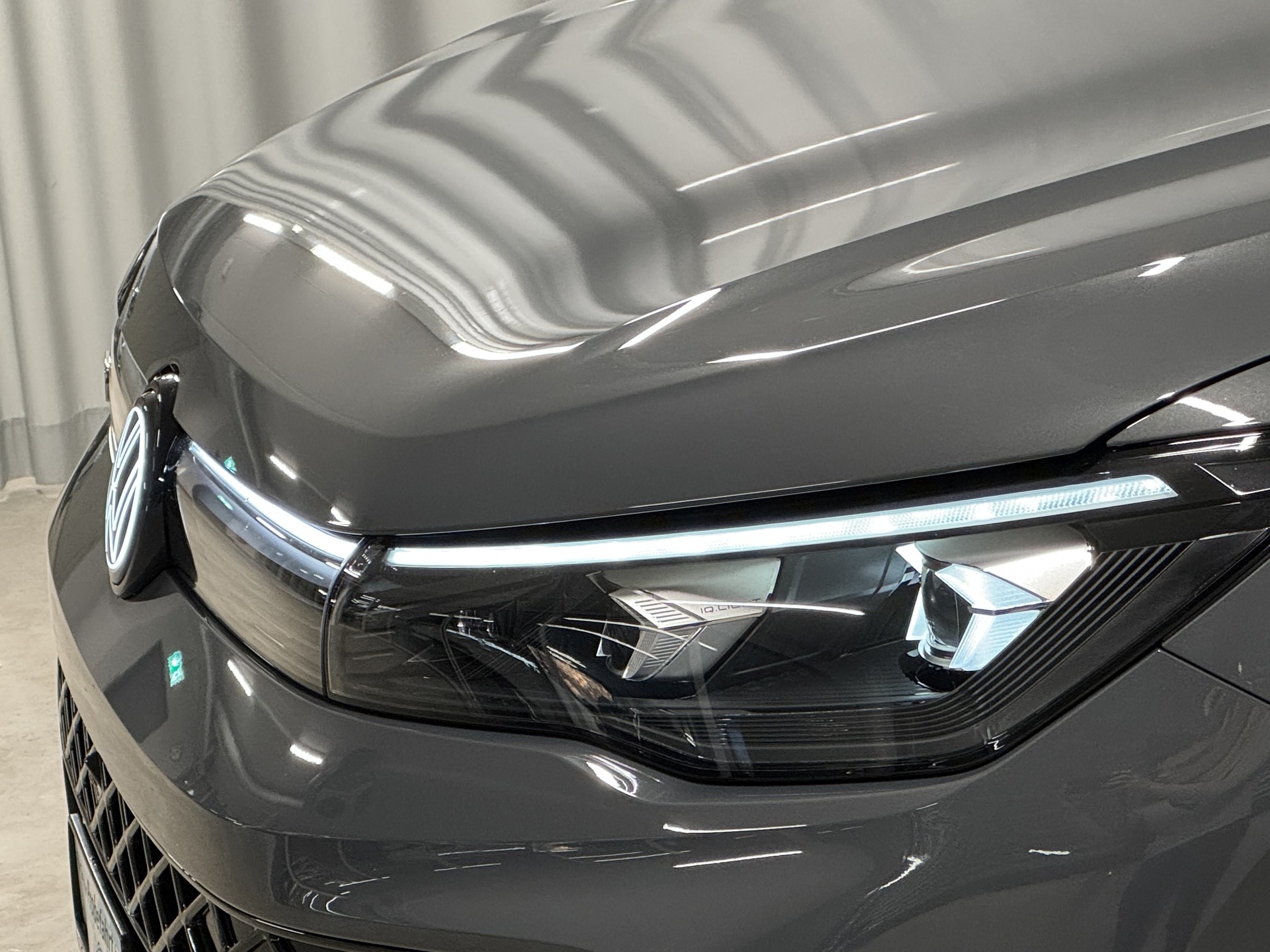 VW Tiguan 2.0 TSI United DSG 4Motion-image-5