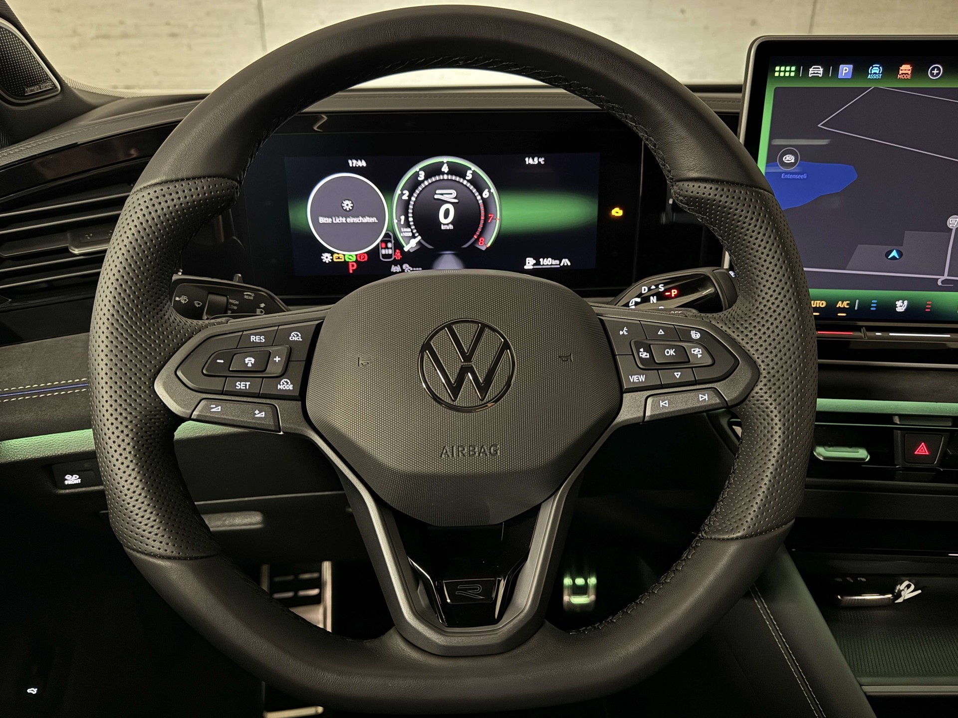 VW Tiguan 2.0 TSI United DSG 4Motion-image-12
