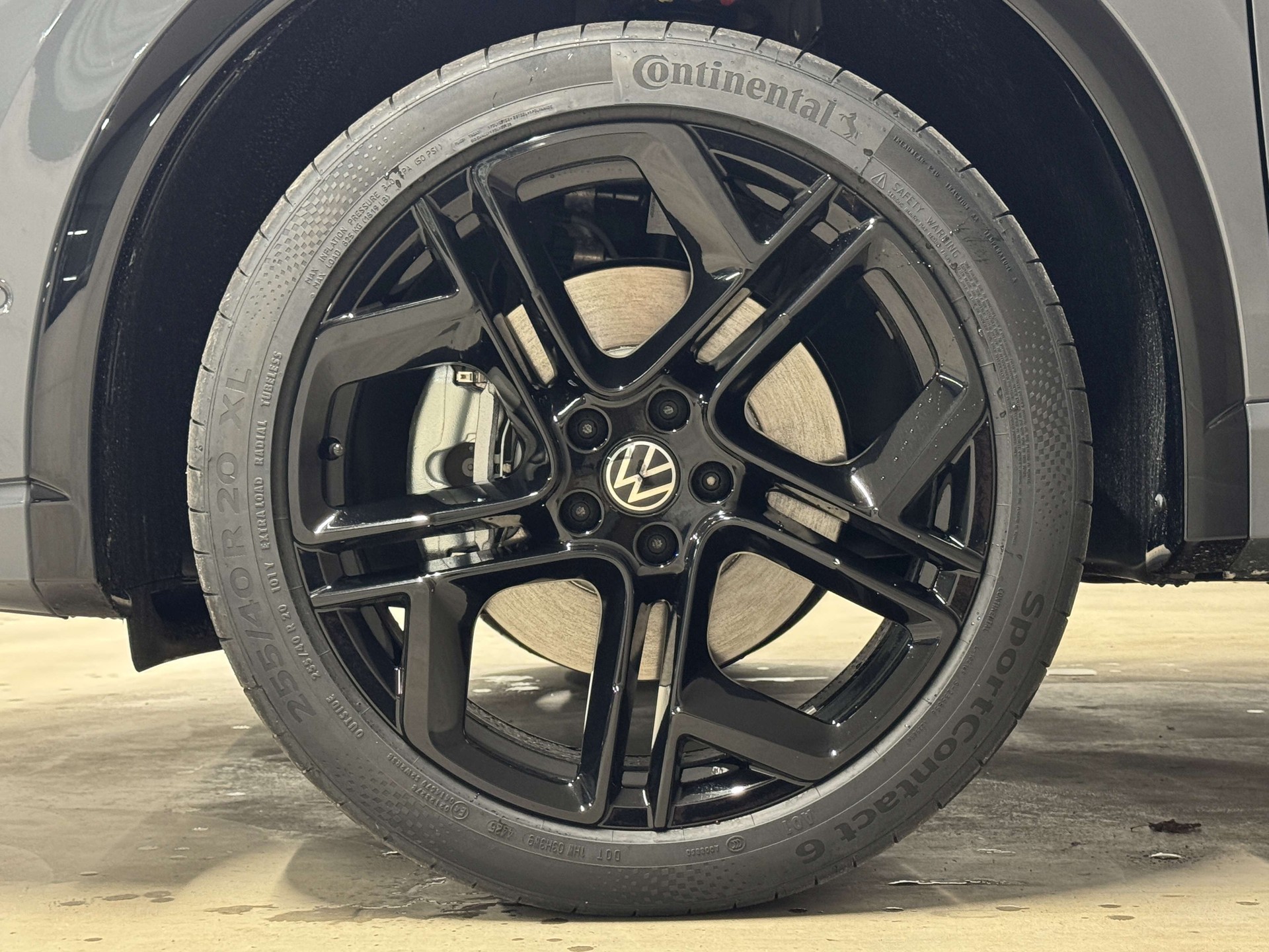 VW Tiguan 2.0 TSI United DSG 4Motion-image-16