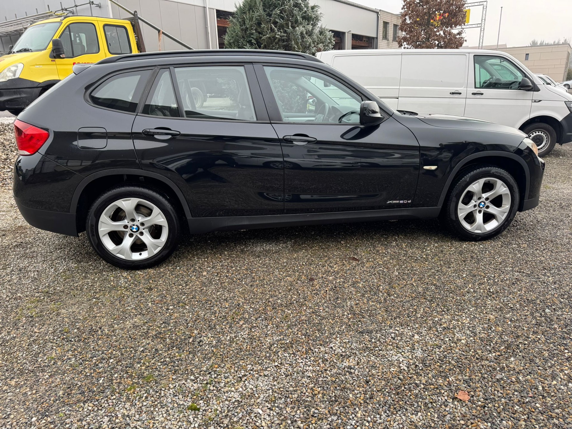 BMW X1 xDrive 20d-image-3