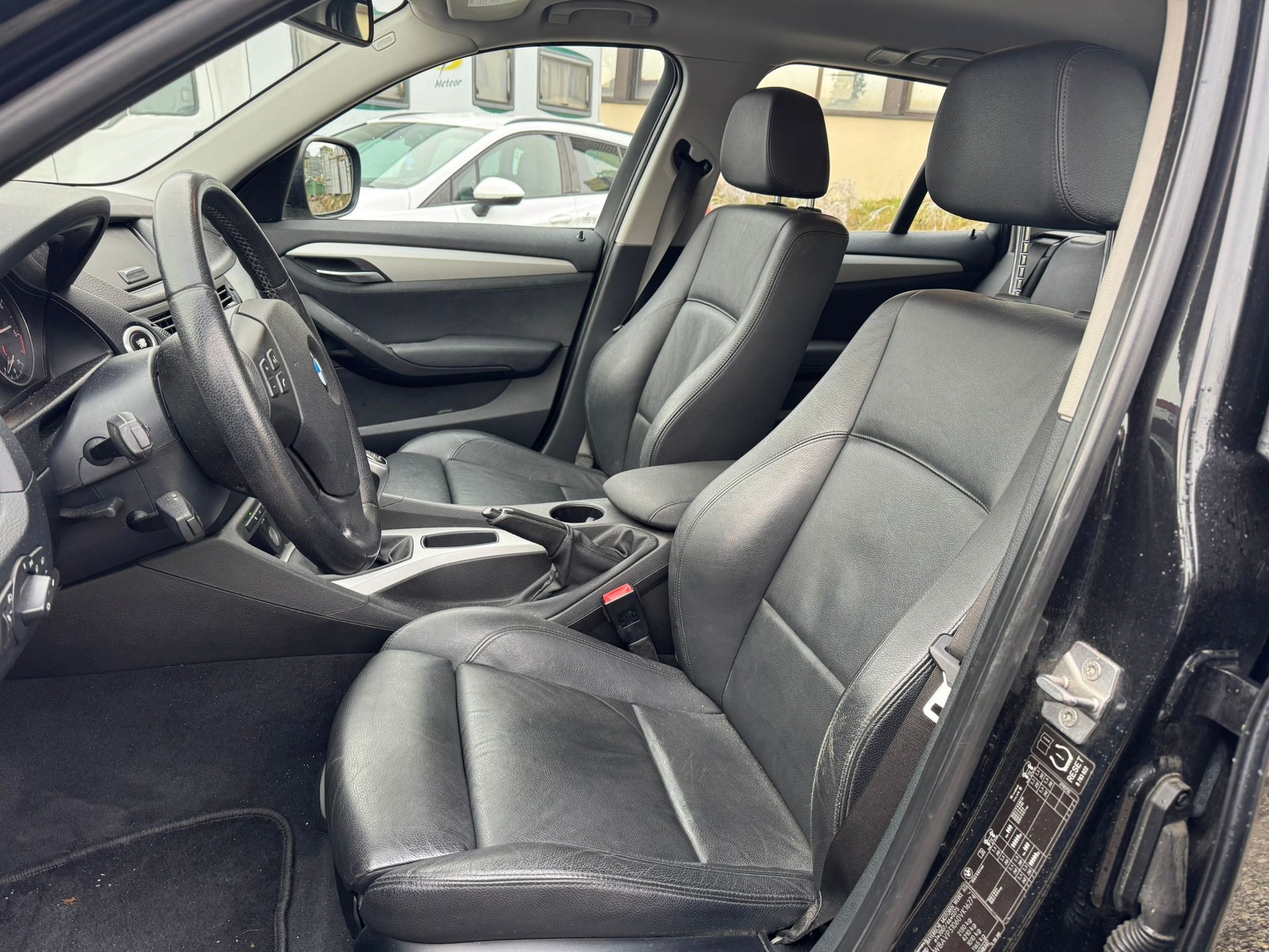 BMW X1 xDrive 20d-image-9