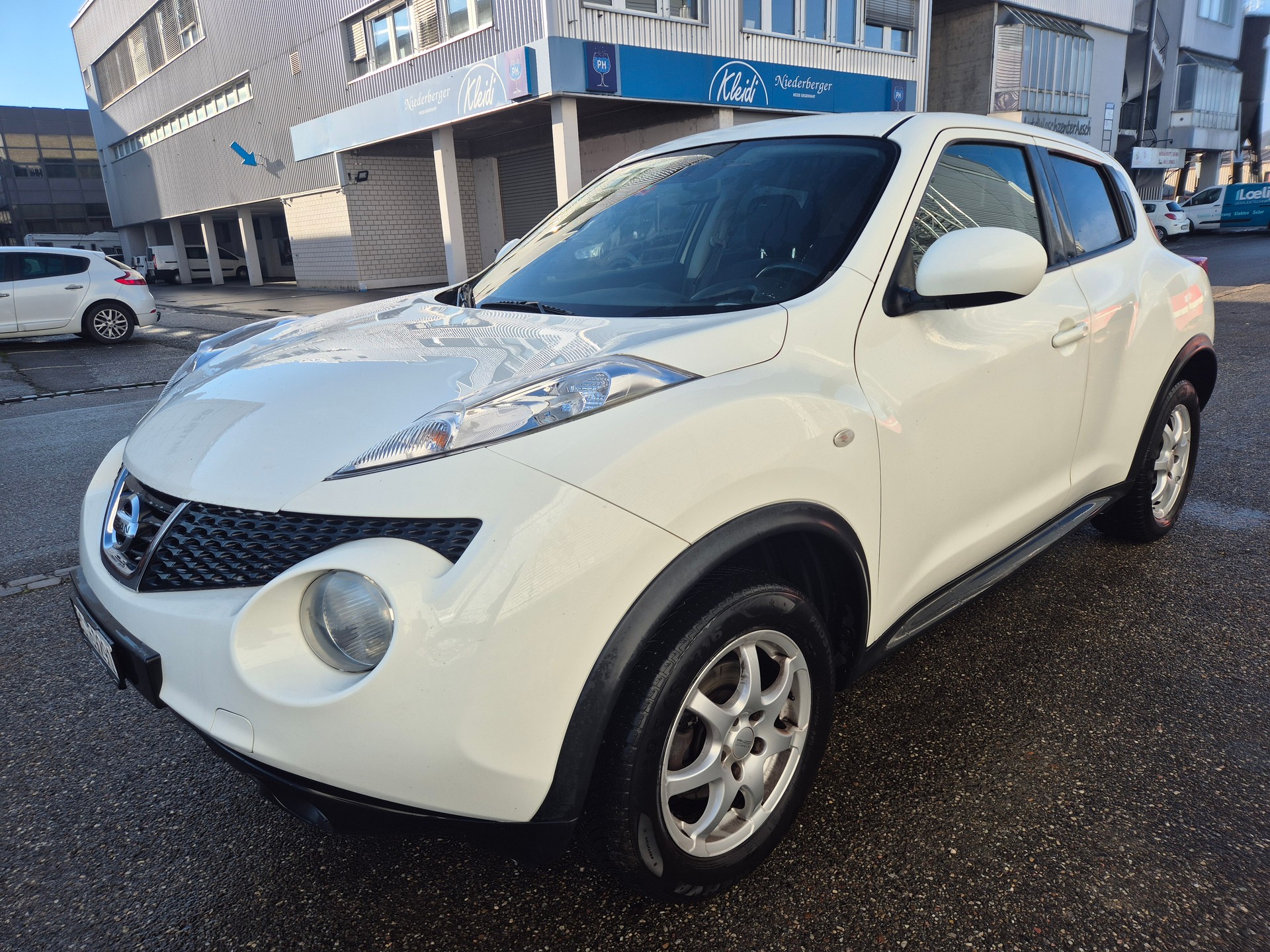 NISSAN Juke 1.6 tekna-image-0