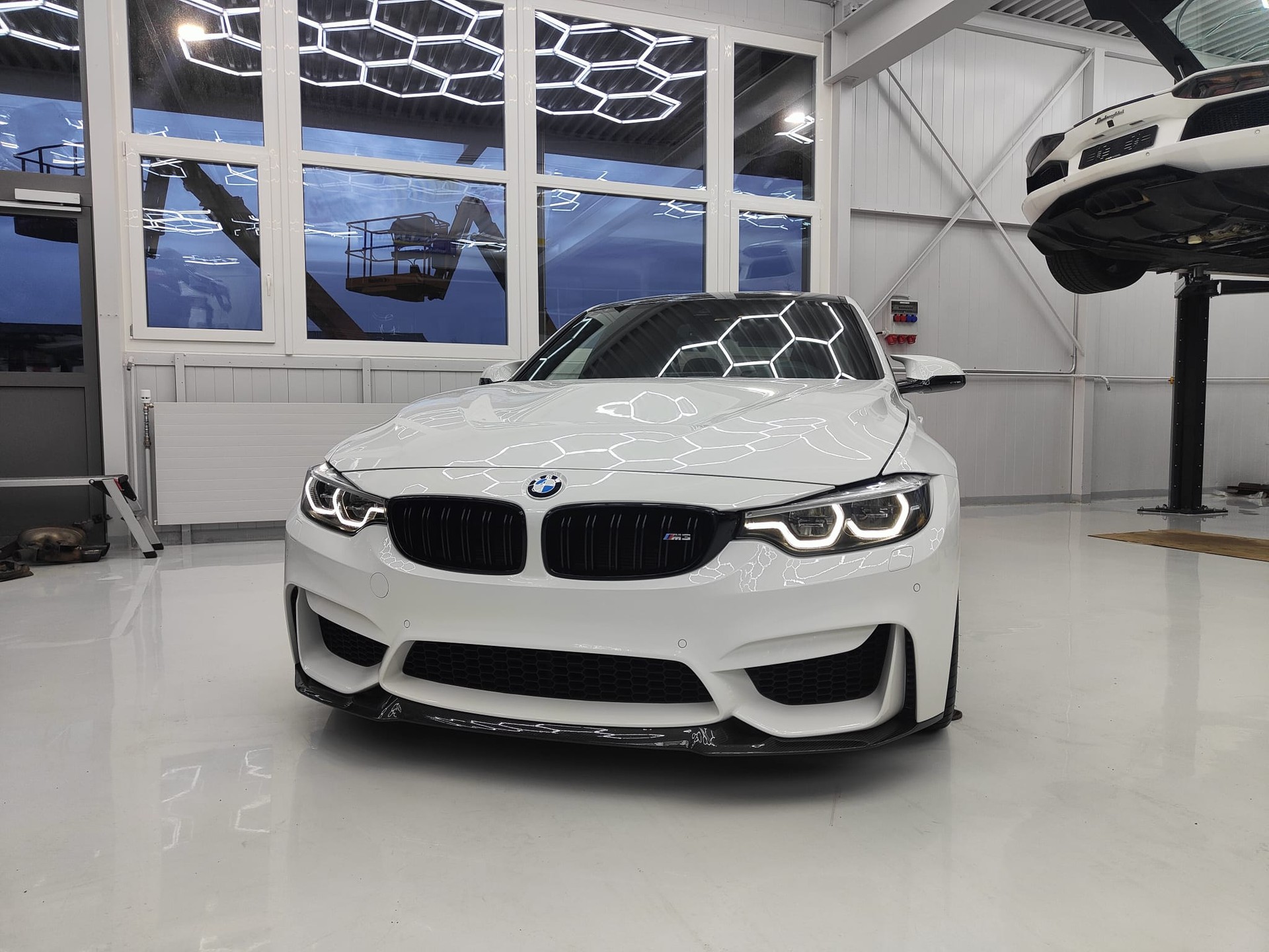 BMW M3 CS Drivelogic-image-2
