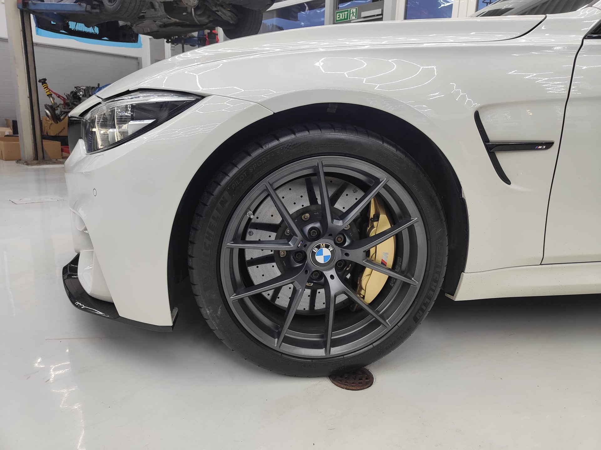 BMW M3 CS Drivelogic-image-6