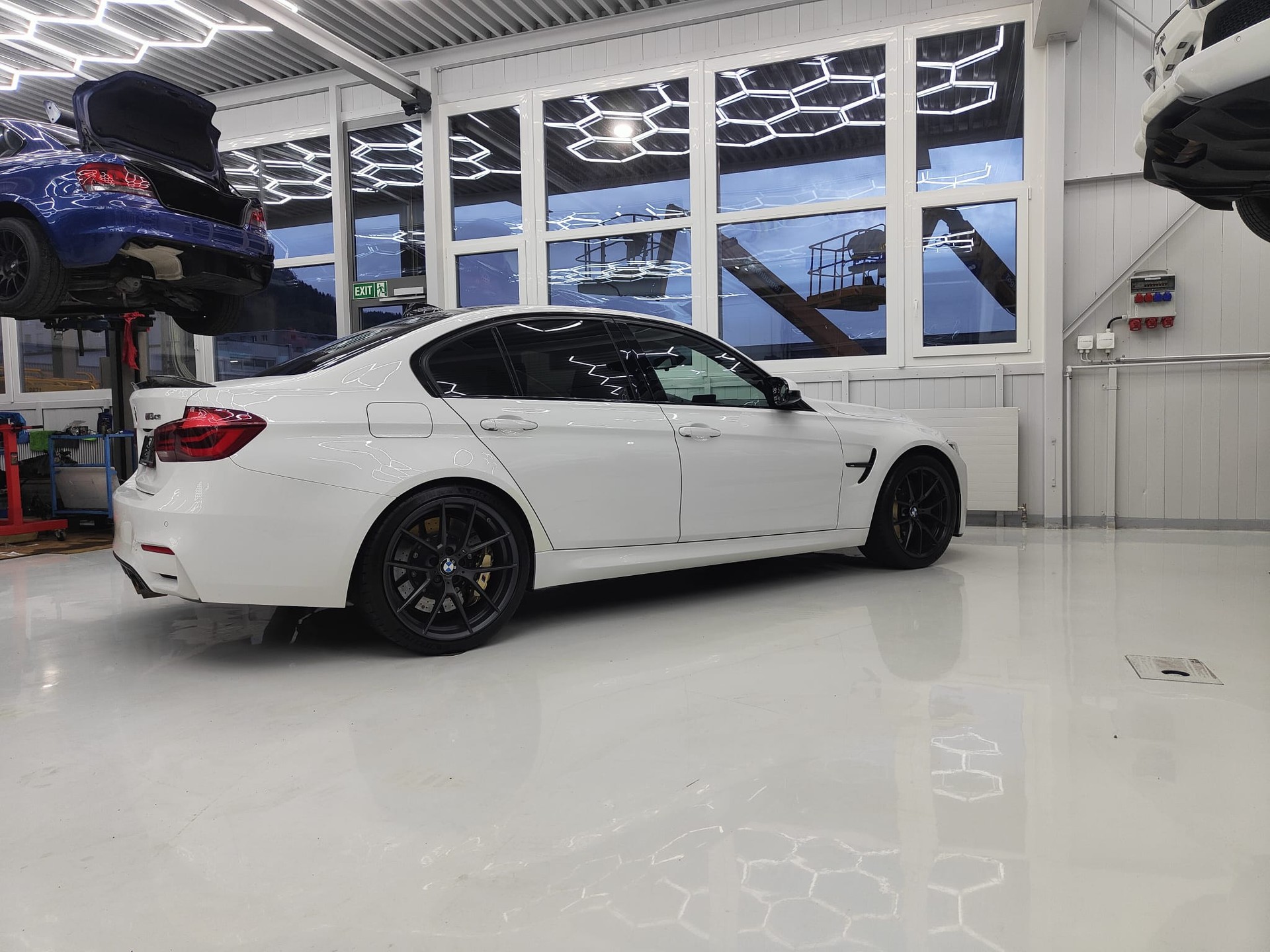 BMW M3 CS Drivelogic-image-3